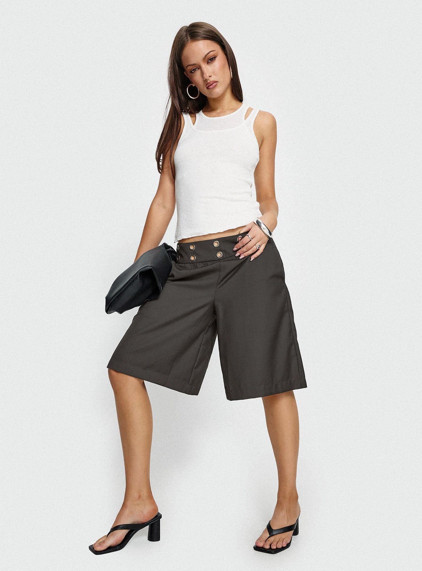 Alternative view of Teza Eyelet Jorts Grey