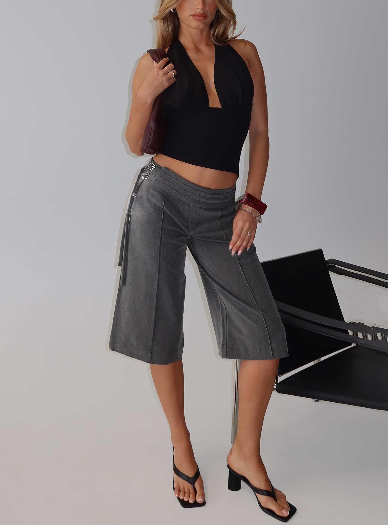Rakelle 3/4 Tailored Shorts Dark Grey - Image 8