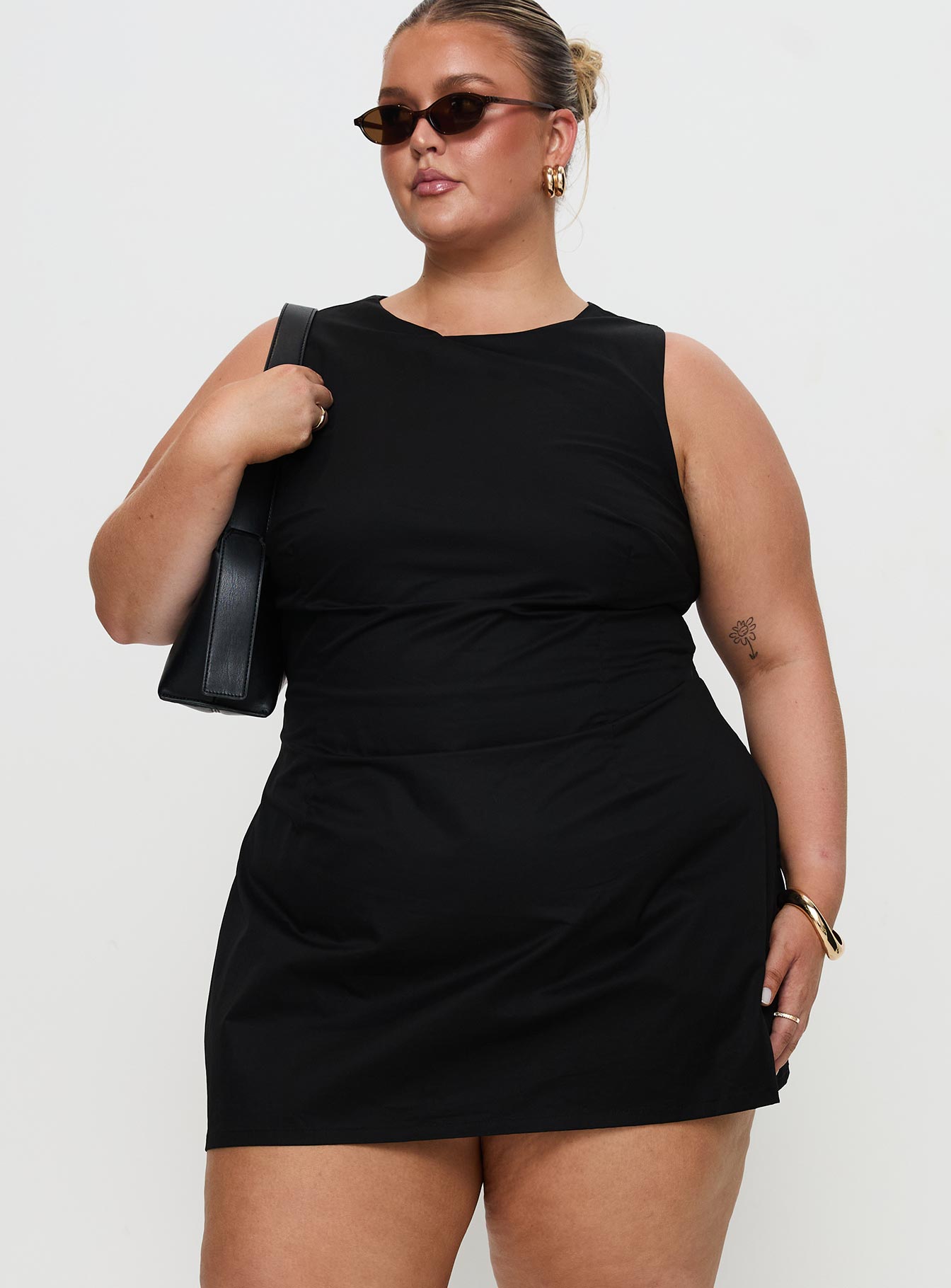 Alternative view of Yumiko Romper Black Curve