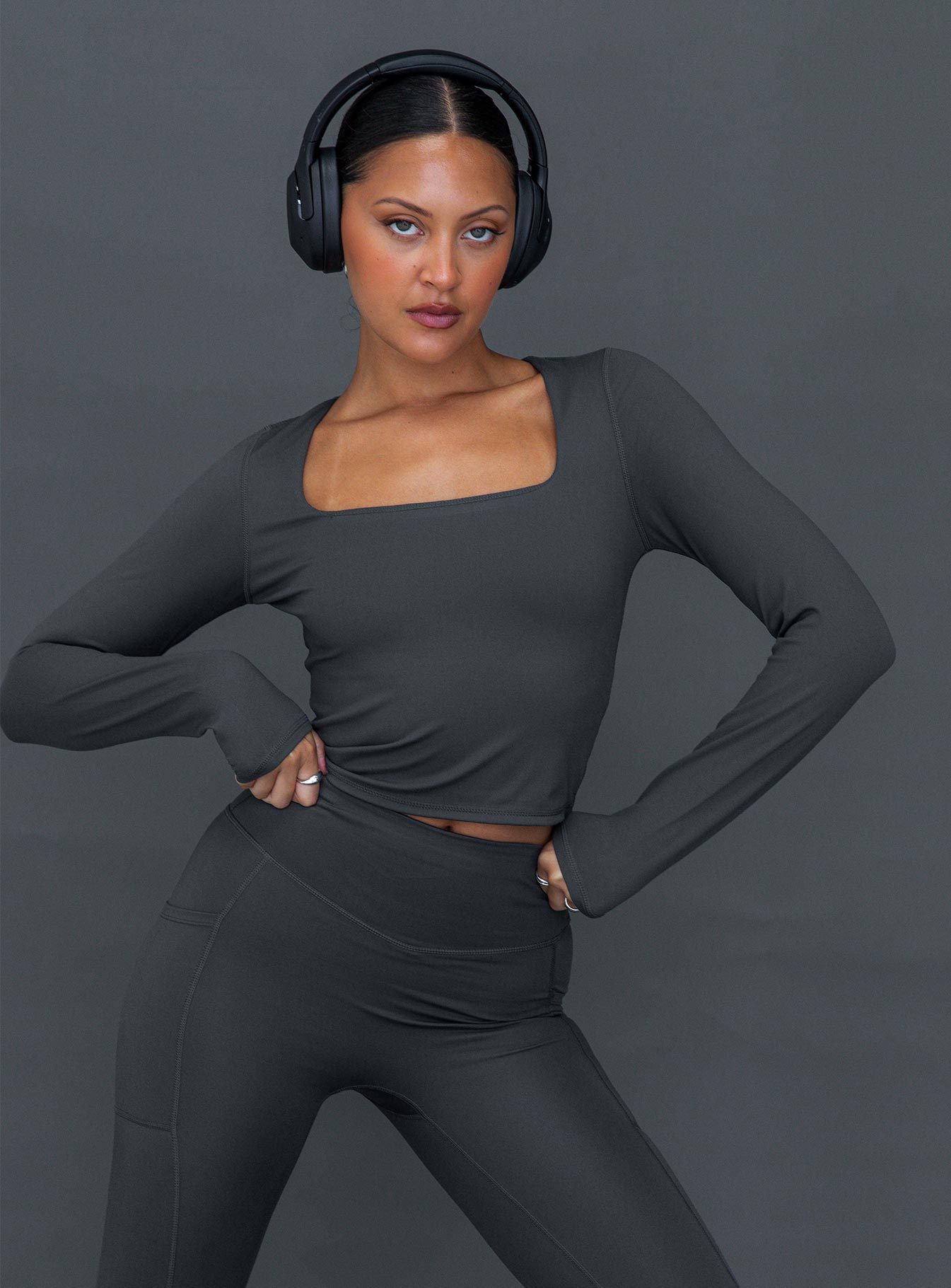 Alternative view of Thriving Activewear Top Grey