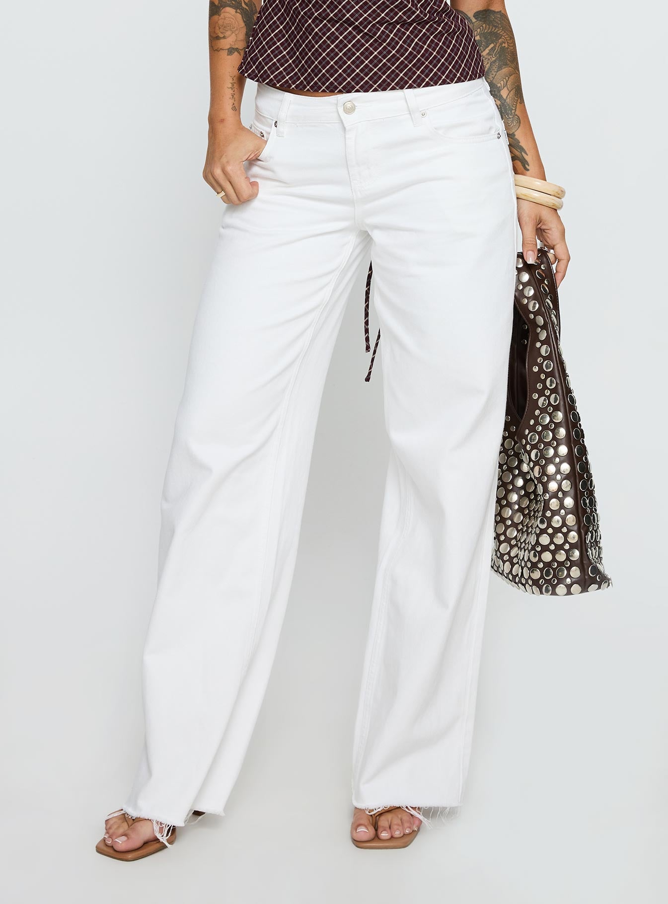 Alternative view of Sabryna Low Rise Straight Leg Jeans White