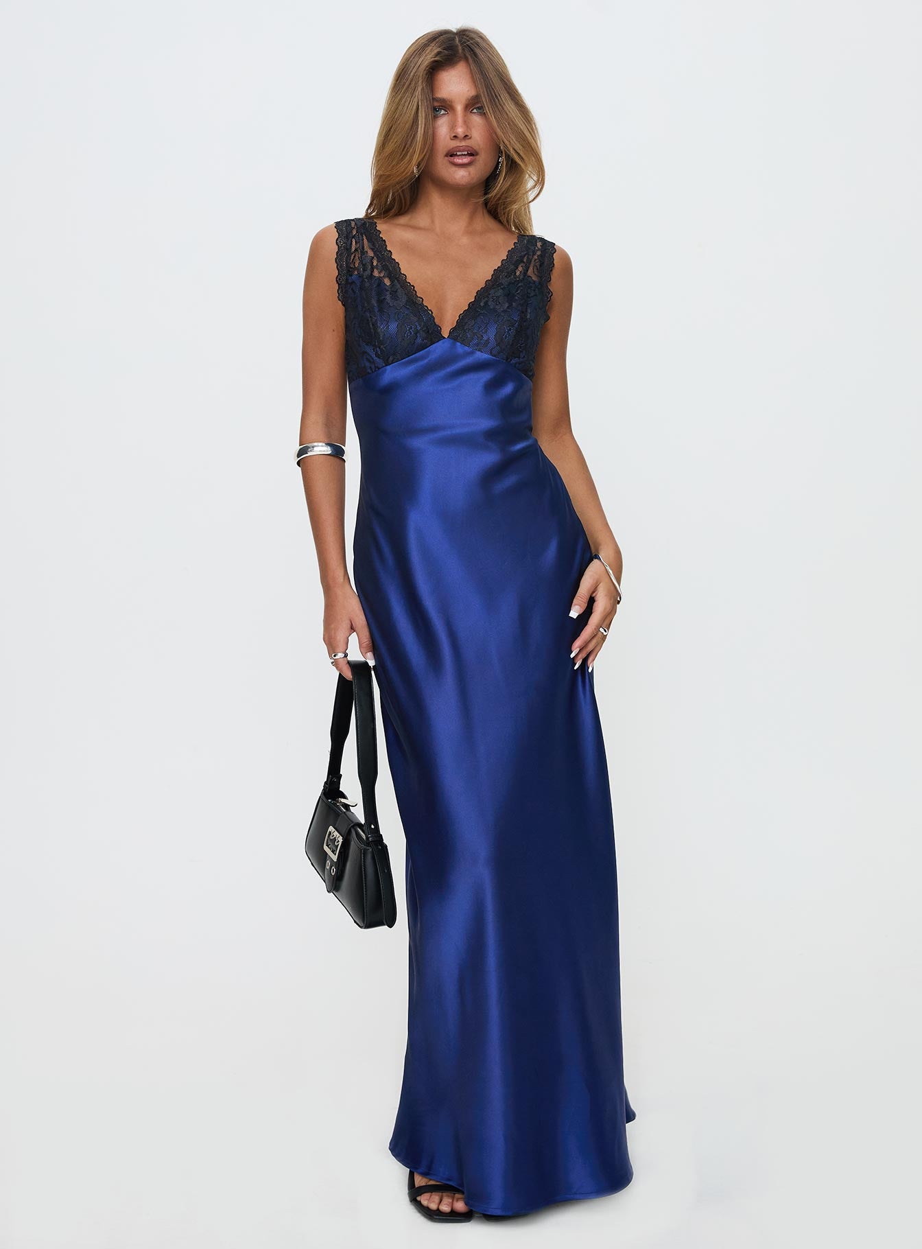 Voila Lace Maxi Dress Navy / Black - Image 2