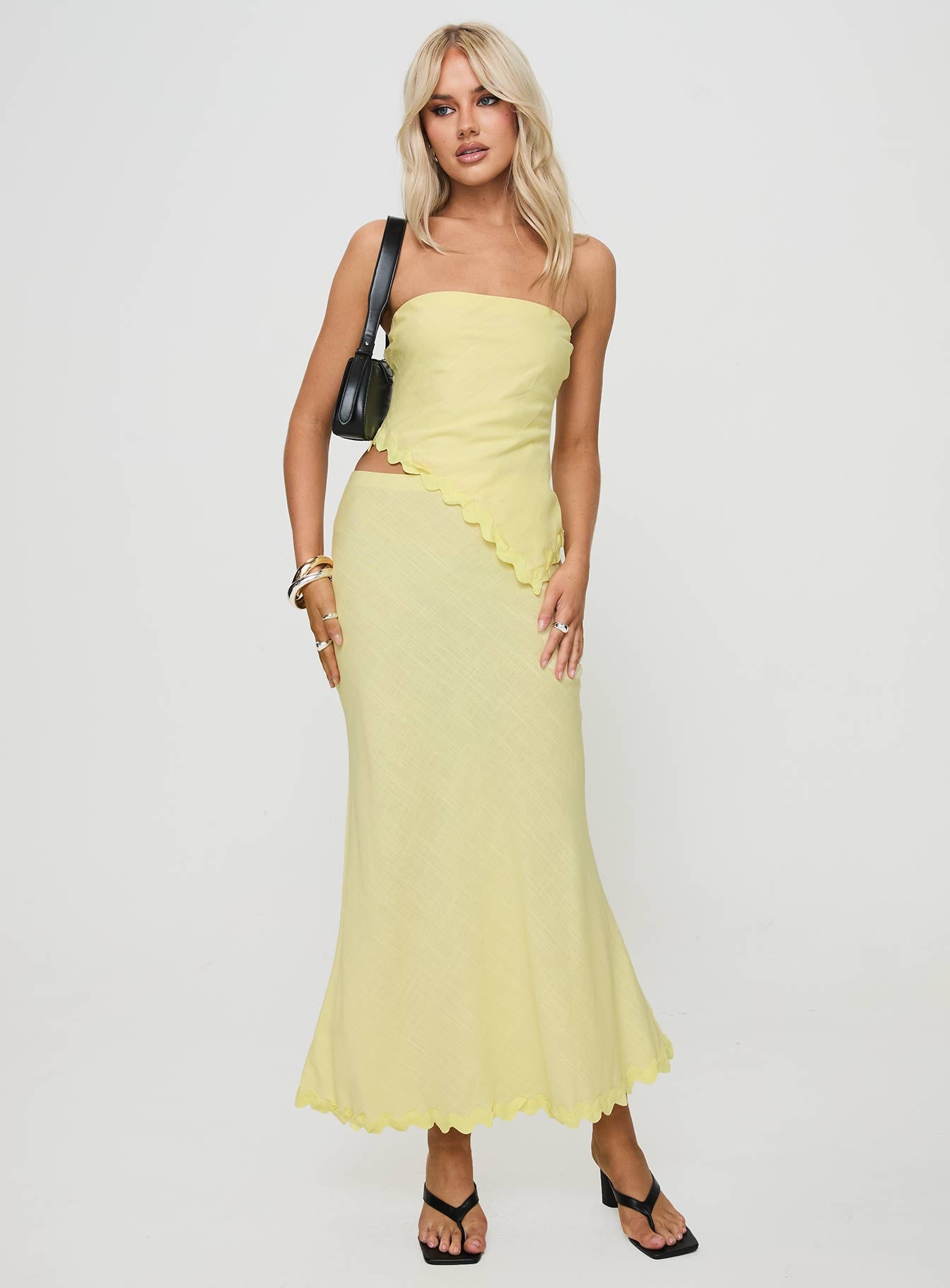 Alternative view of Silvershore Maxi Skirt Yellow