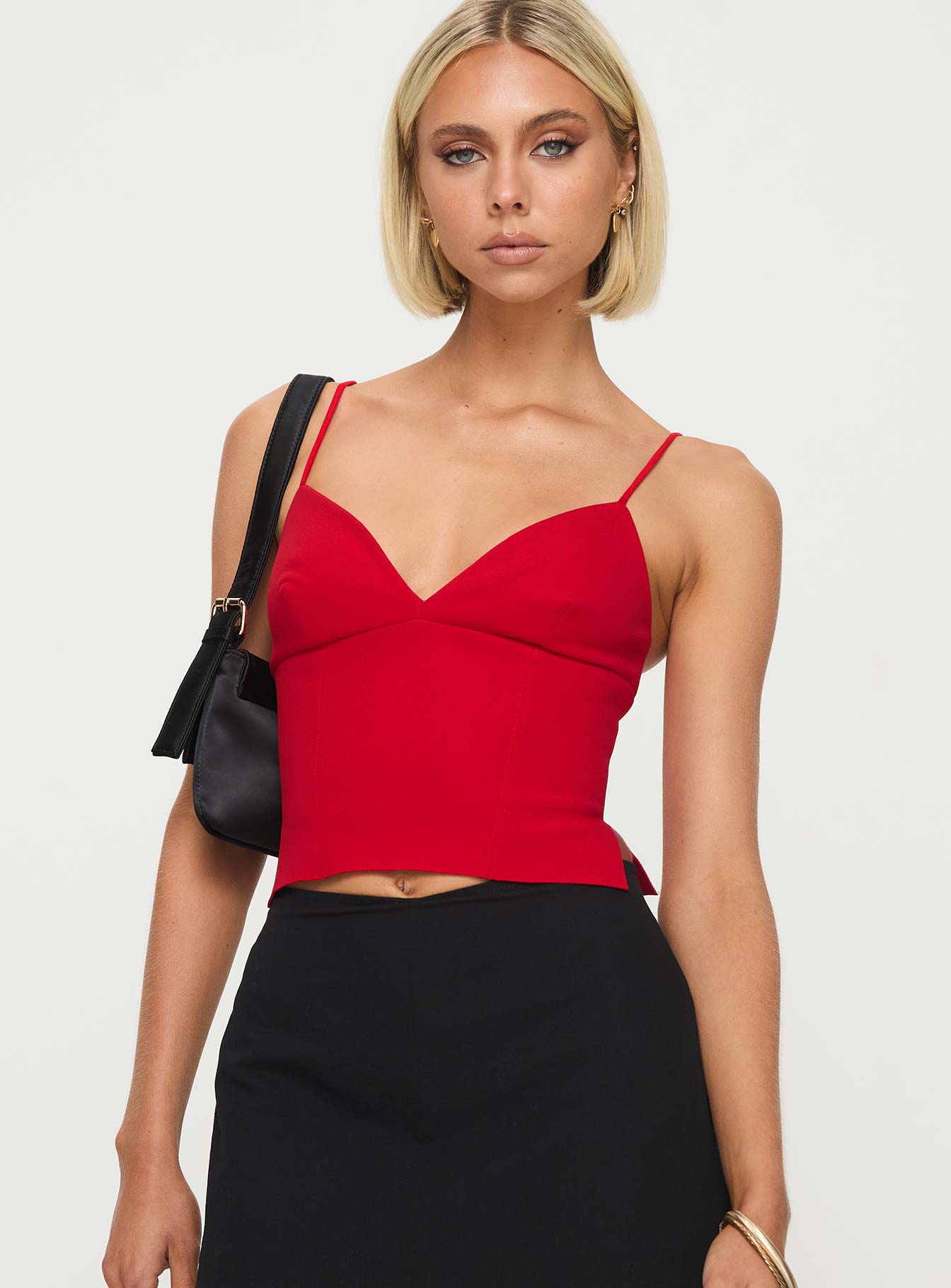 Alternative view of Sculpture Top Red