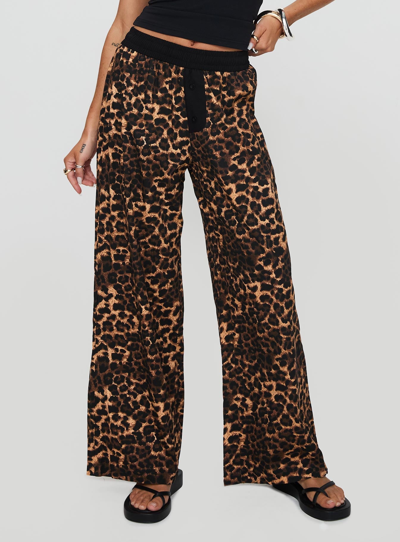 Alternative view of Zephura Boxer Pant Leopard