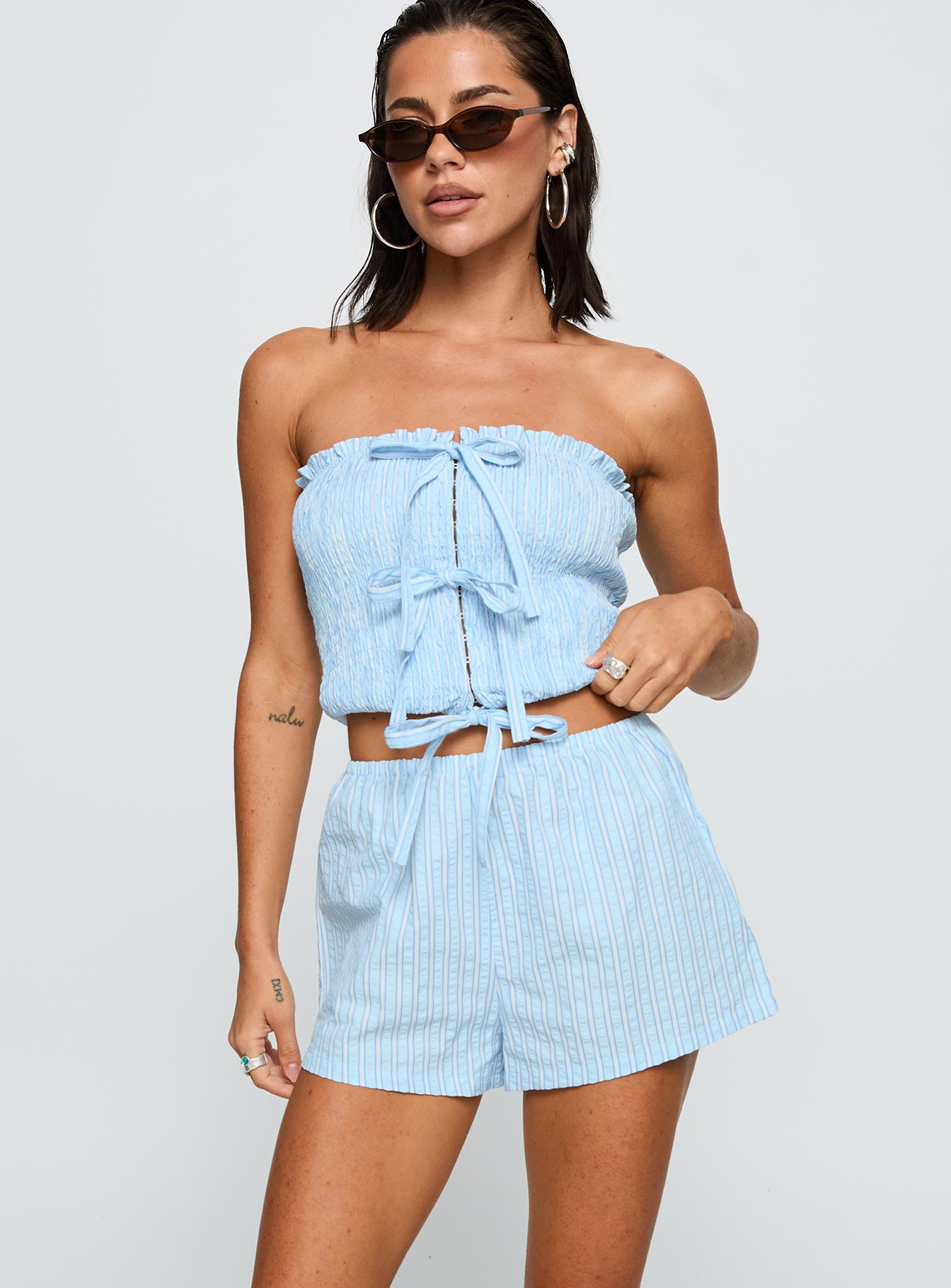 Alternative view of Saskea Shorts Blue
