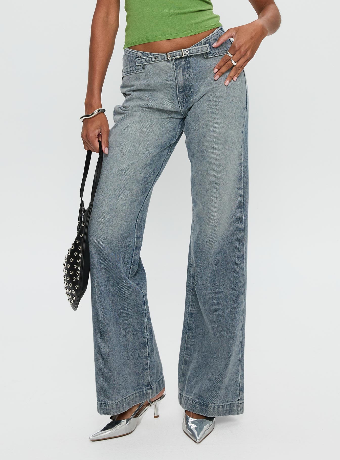 Alternative view of Slow Ride Mid Rise Bootleg Belted Jeans Light Blue