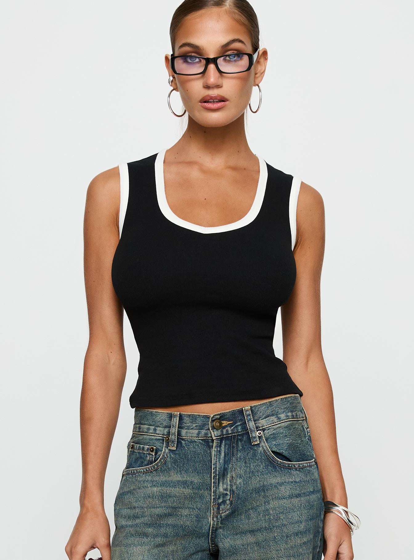 Alternative view of Start Me Up Top Black / White