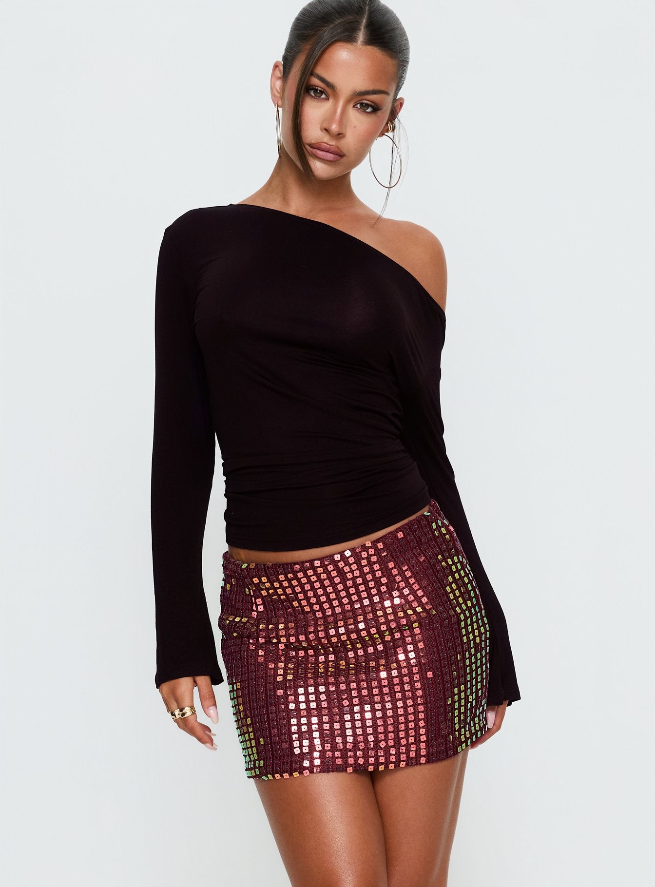 Alternative view of Zelaia Shimmer Mini Skirt Wine