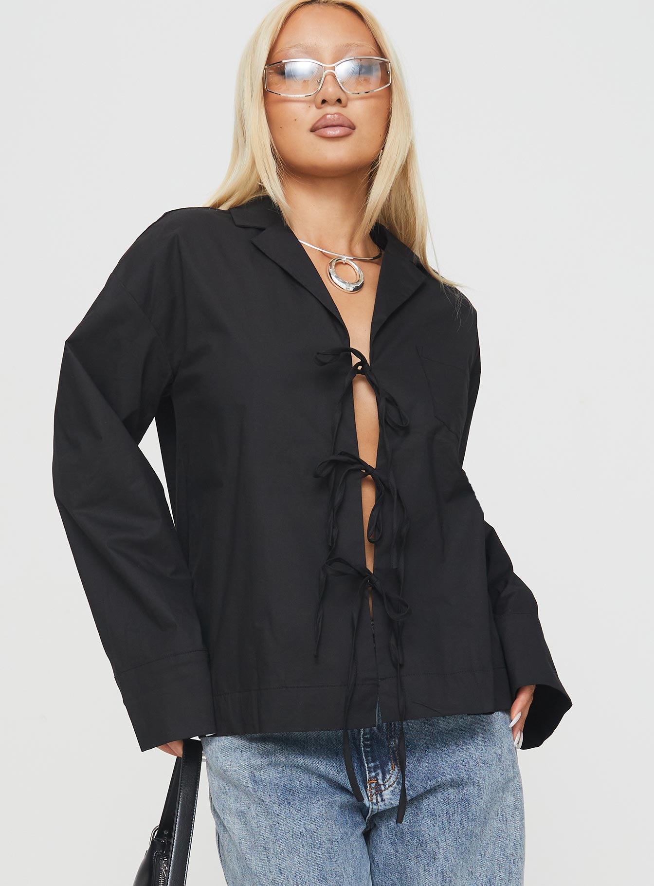 Alternative view of Spiri Shirt Black