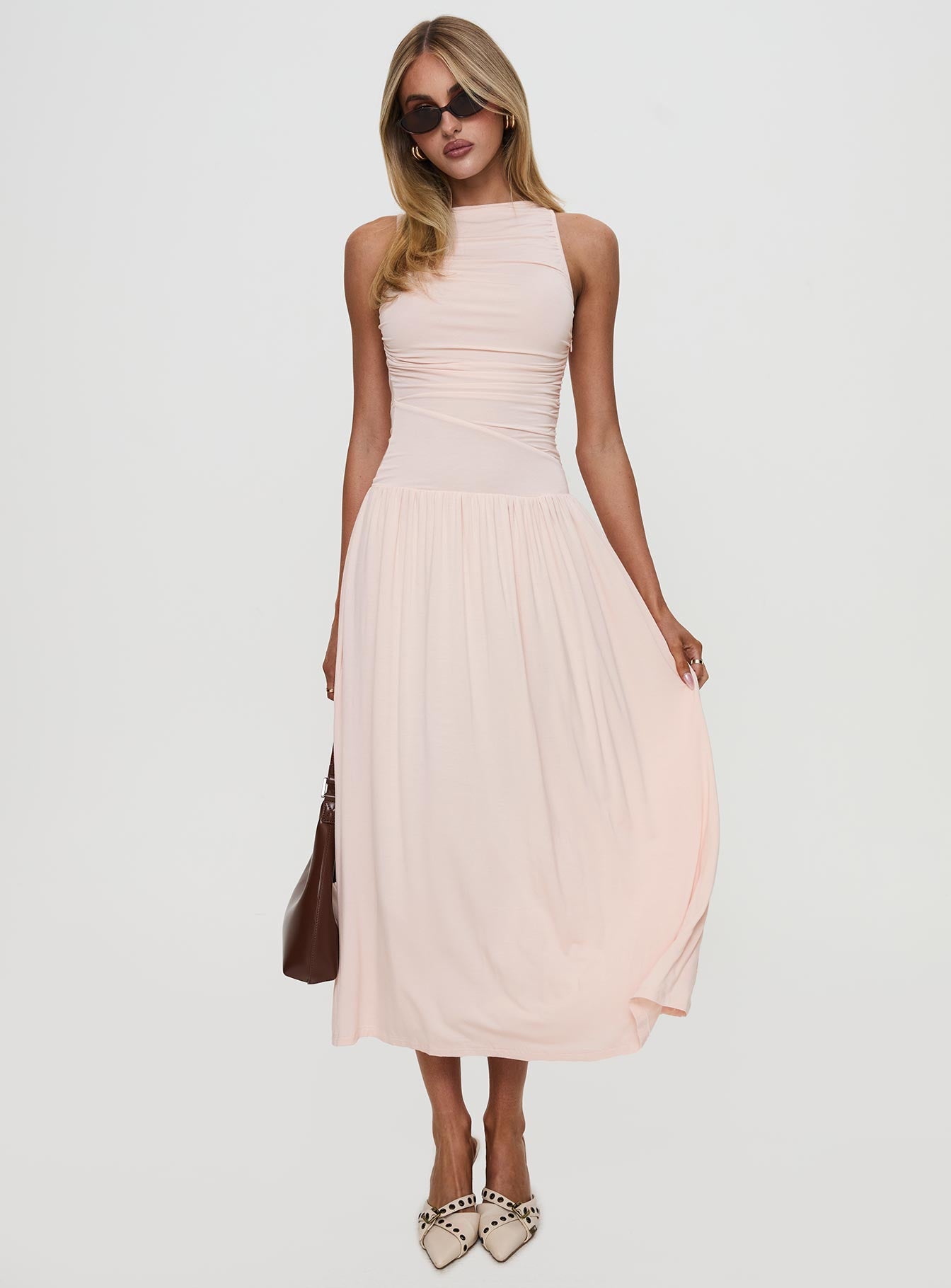 Reveur Ruched Maxi Dress Pink - Image 2