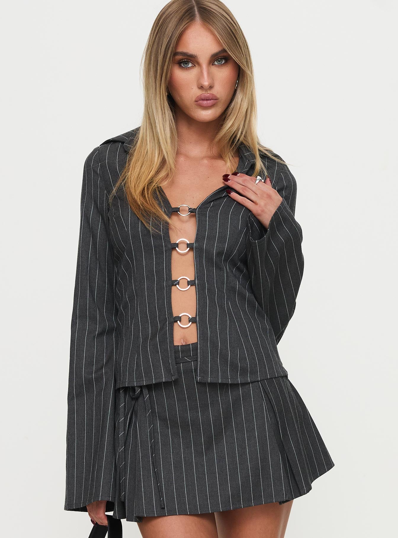 Alternative view of Saraya Long Sleeve Ring Top Grey Pinstripe
