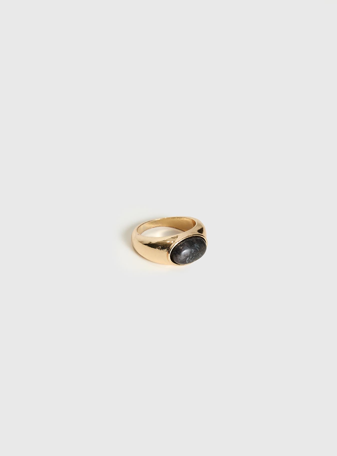 Alternative view of Sophistry Ring Gold / Charcoal