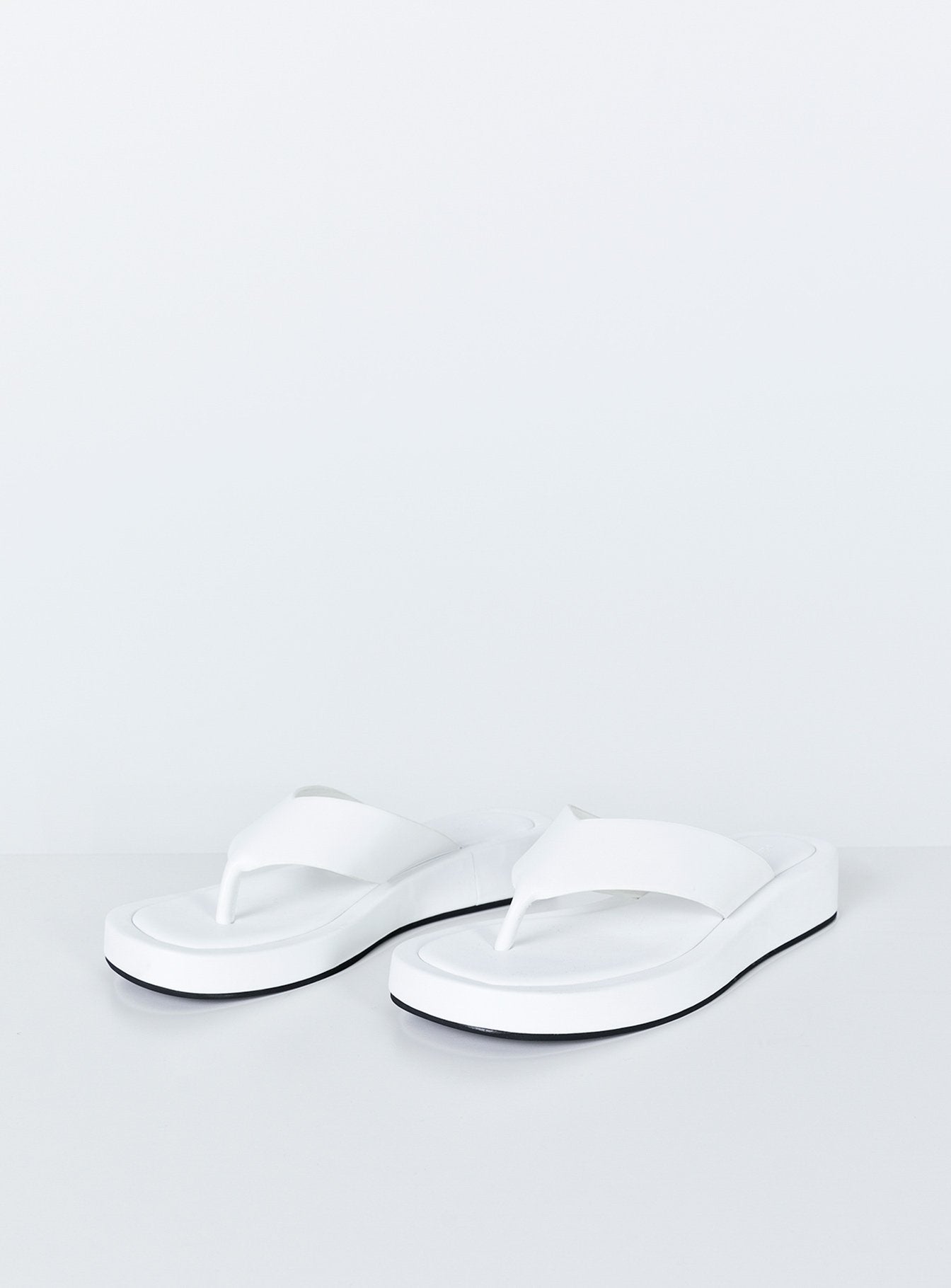 Alternative view of Tampa Sandals White