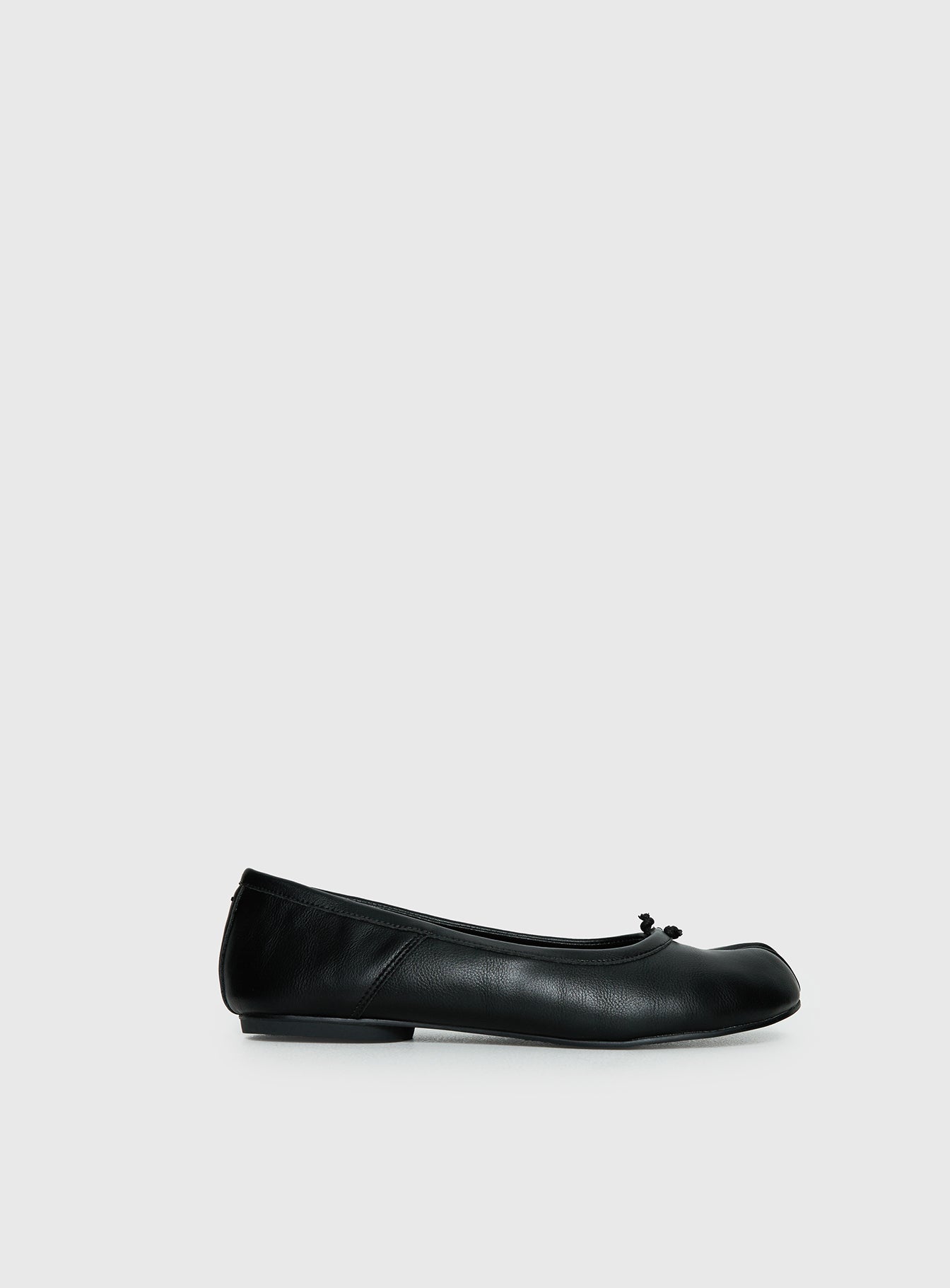 Alternative view of Therapy Harajuku Split Toe Ballet Flats Black