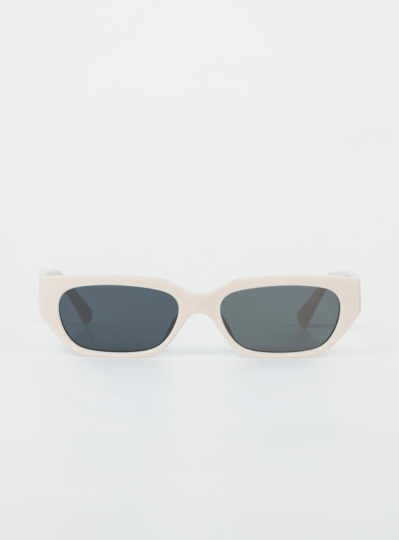 Alternative view of Winnick Sunglasses Cream