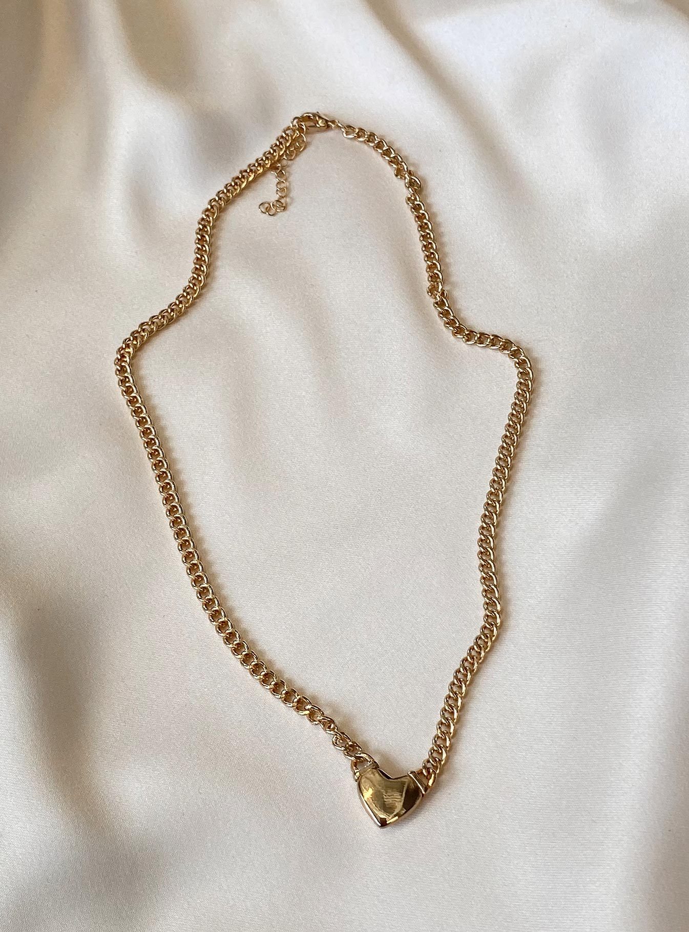 Alternative view of Rata Necklace Gold