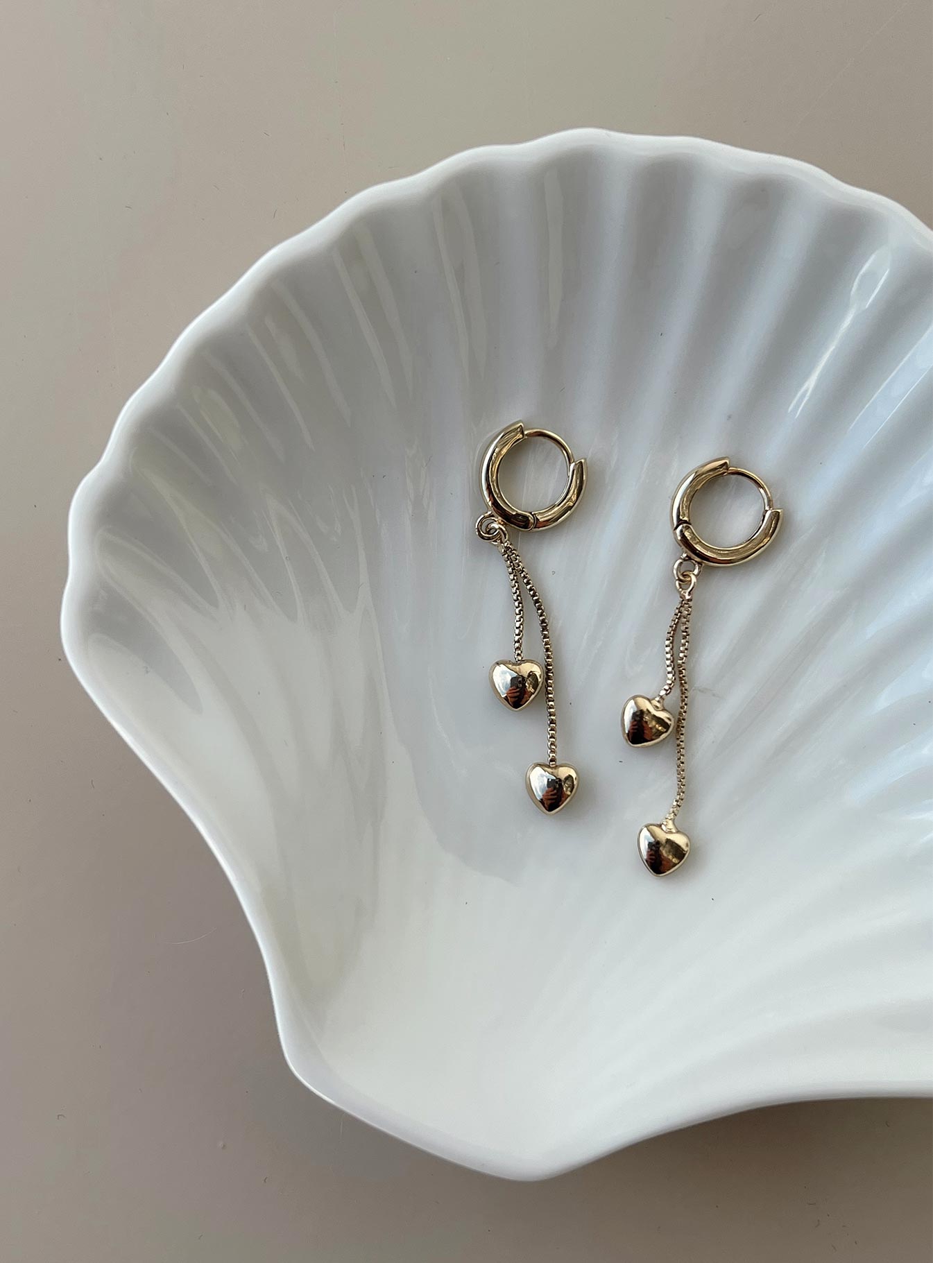 Alternative view of Voce Earrings Gold