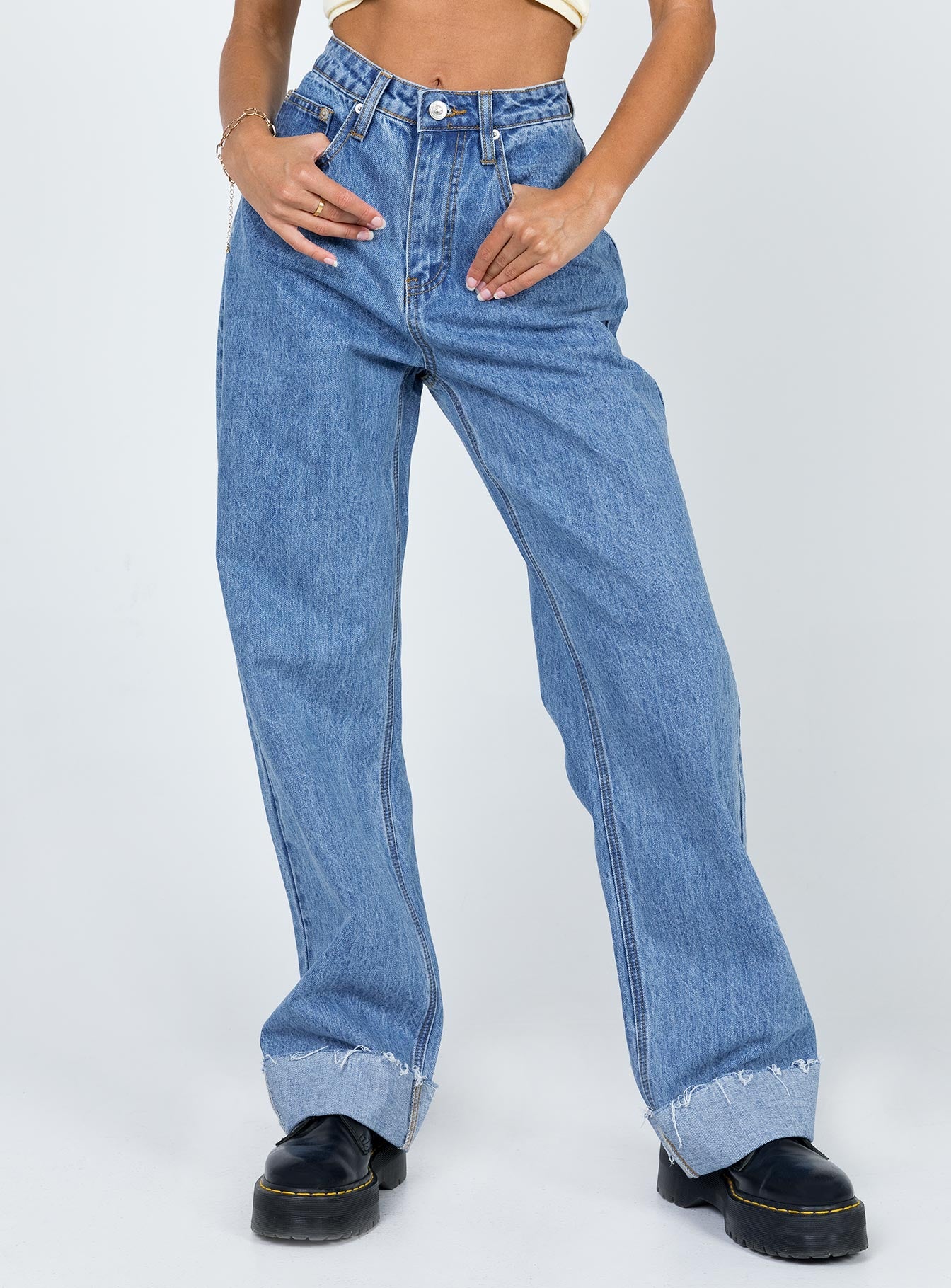 Alternative view of Ollie Mid Rise Straight Leg Jeans Mid Wash Denim