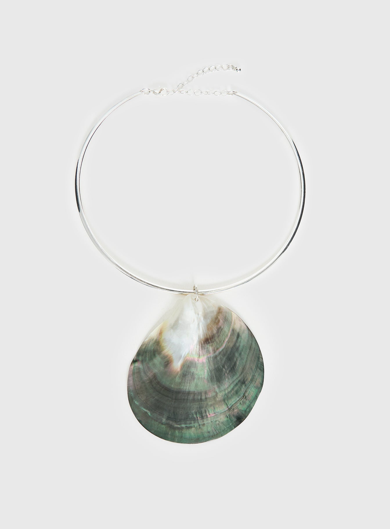 Alternative view of Soreia Shell Necklace Silver
