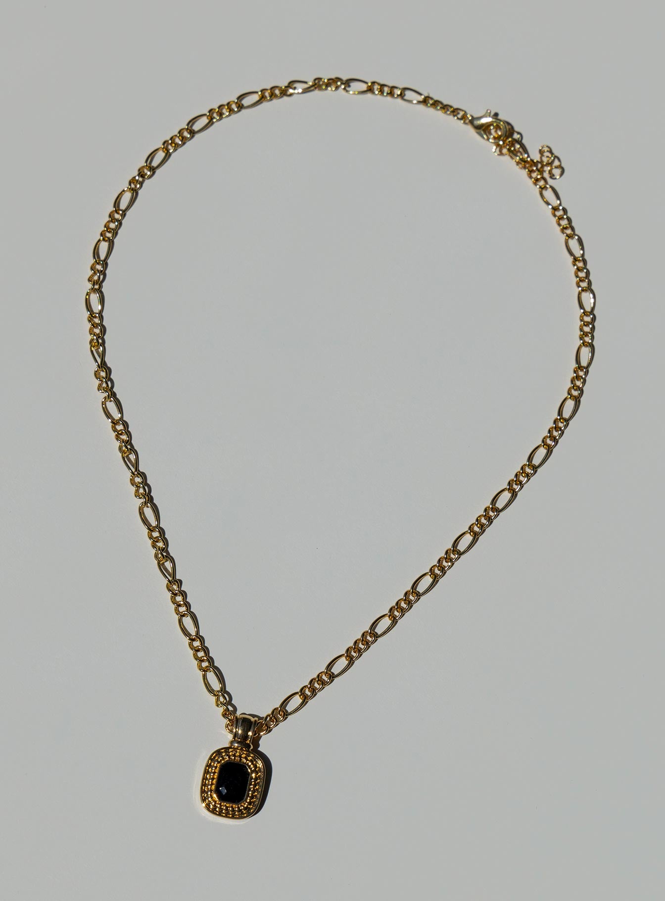 Alternative view of Setton Pendant Necklace Gold / Black