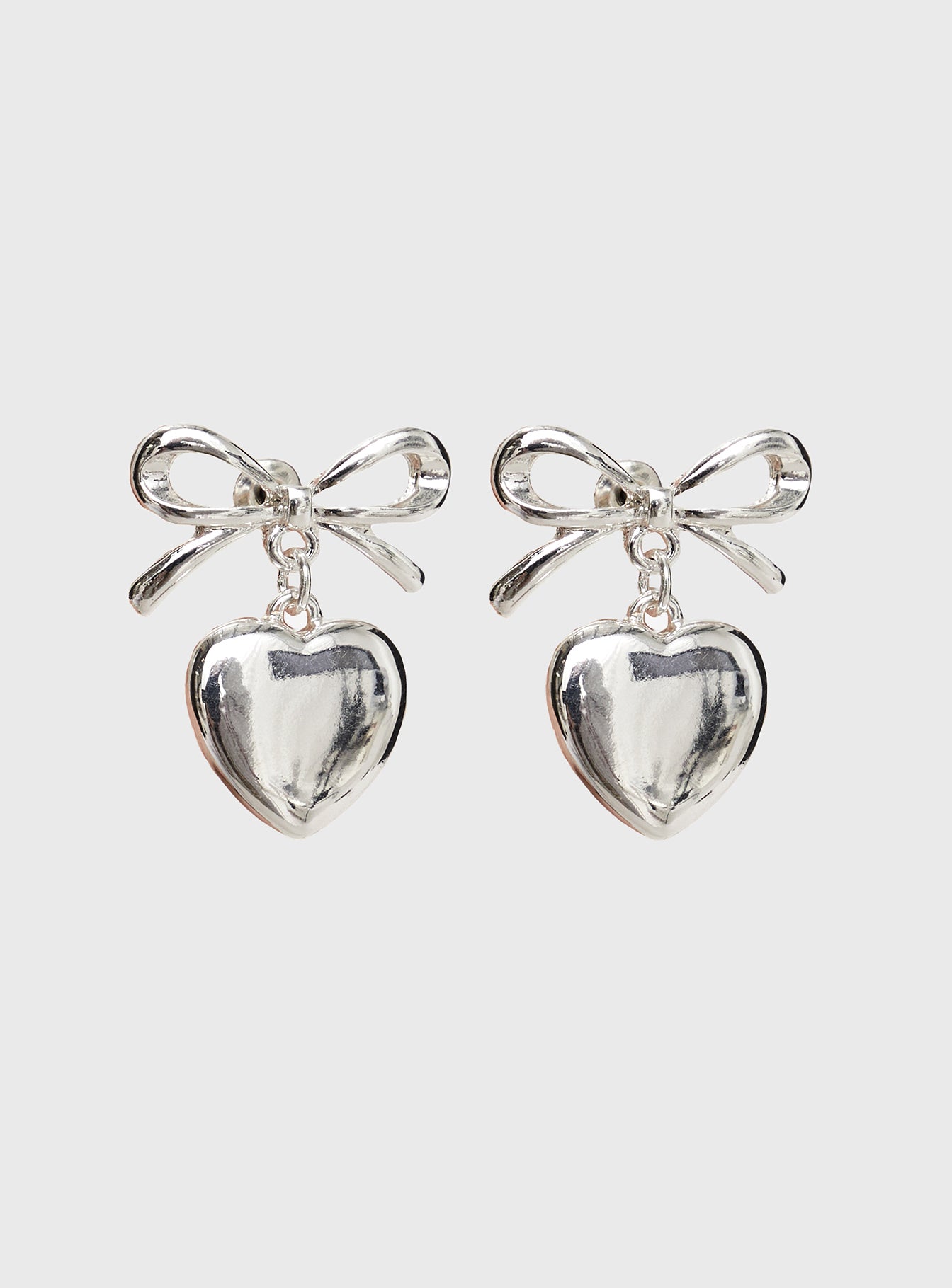 Alternative view of Zephyra Earrings Silver