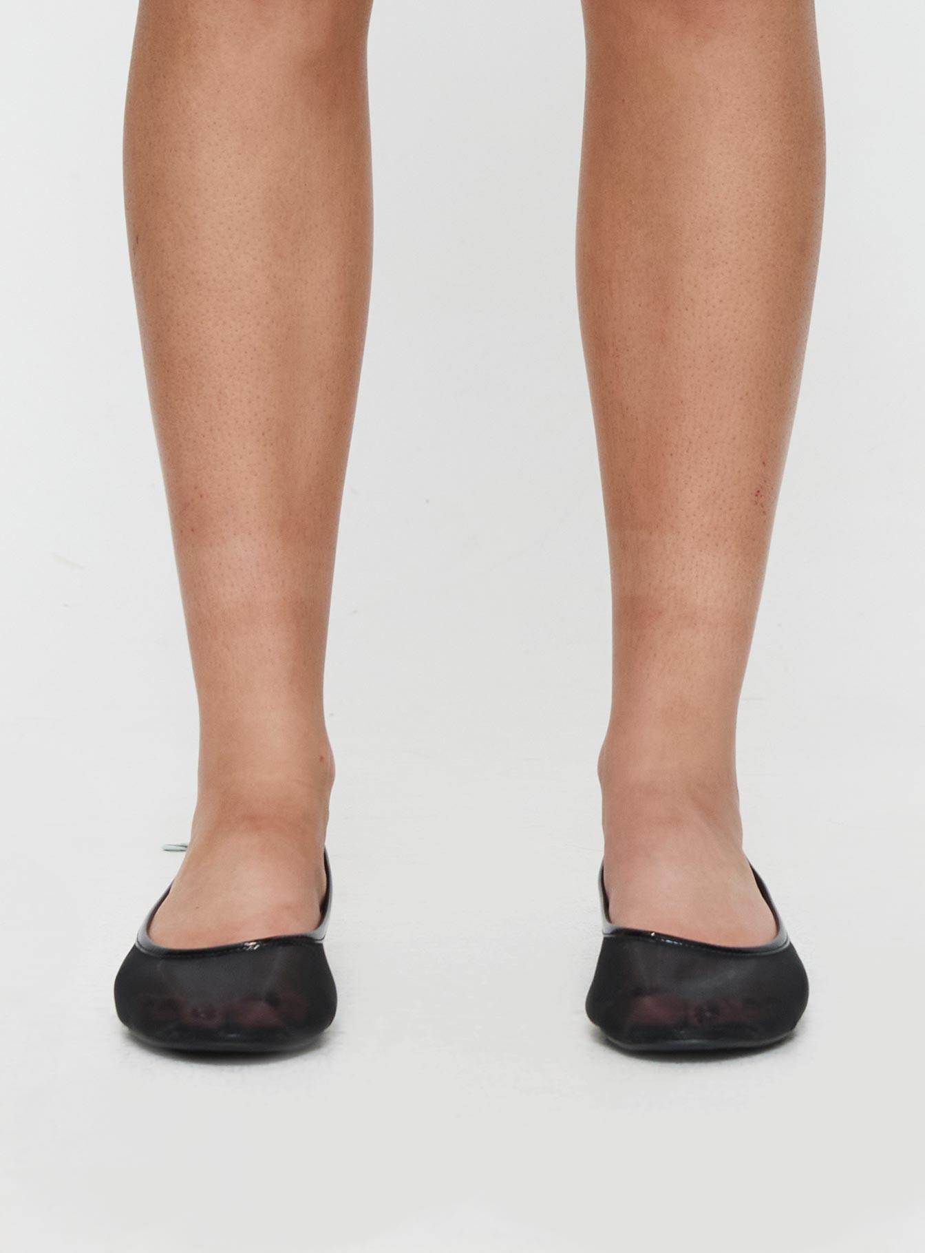 Alternative view of Therapy Arlo Ballet Flats Black Mesh