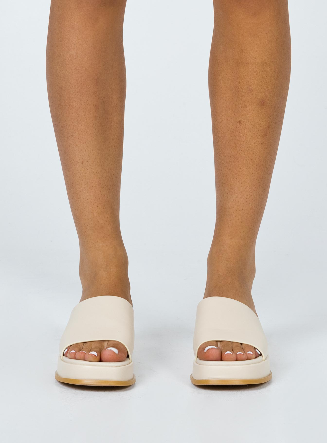 Alternative view of Bayshore Sandals Beige