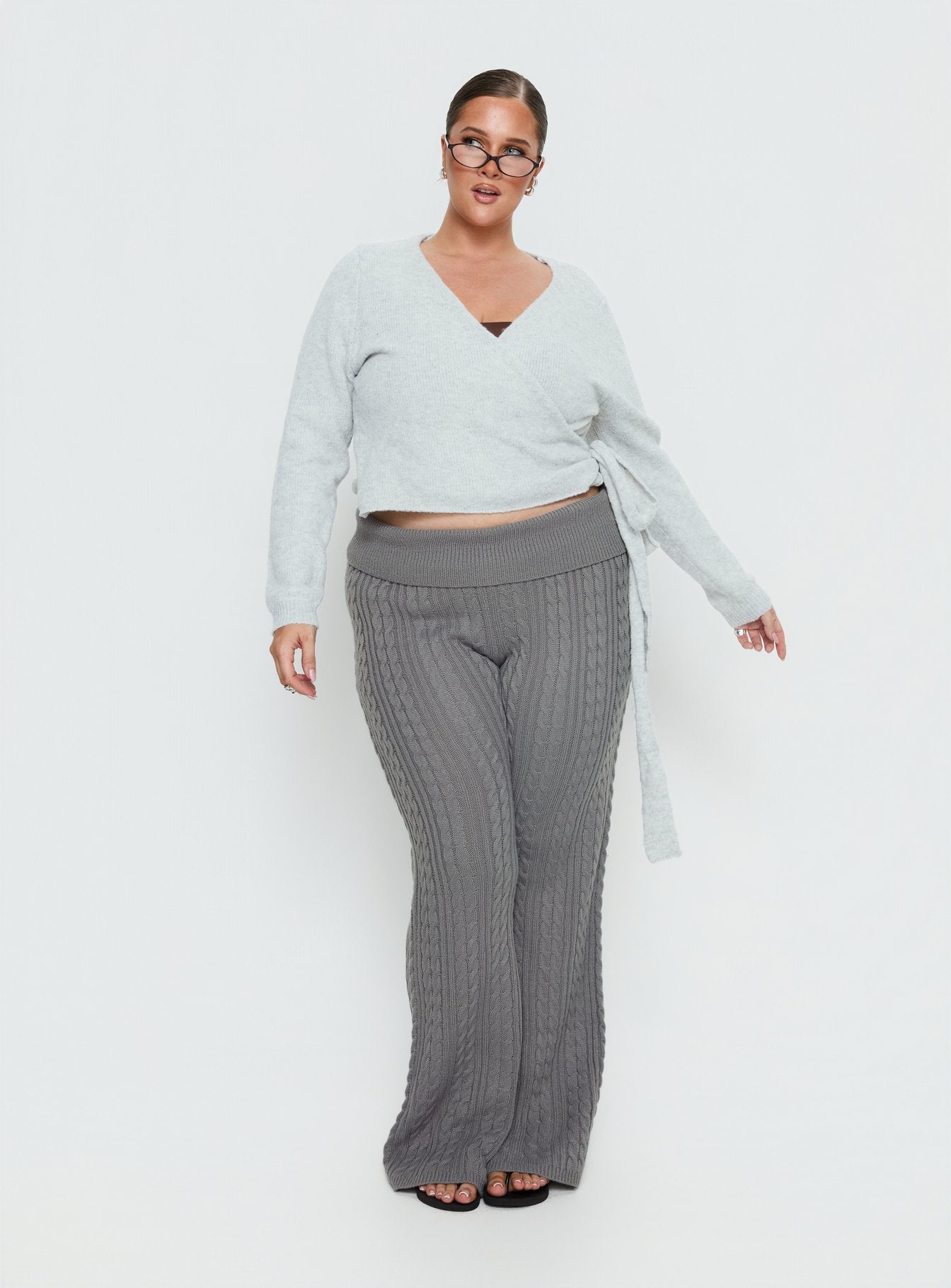 Tonee Wrap Knit Cardigan Grey Curve - Image 3