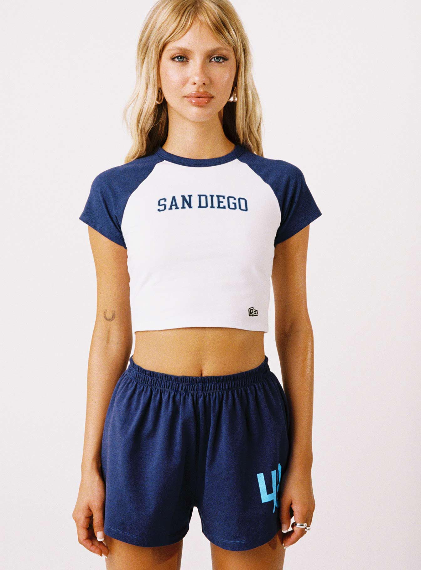 Alternative view of Usd Homerun Tee Navy / White