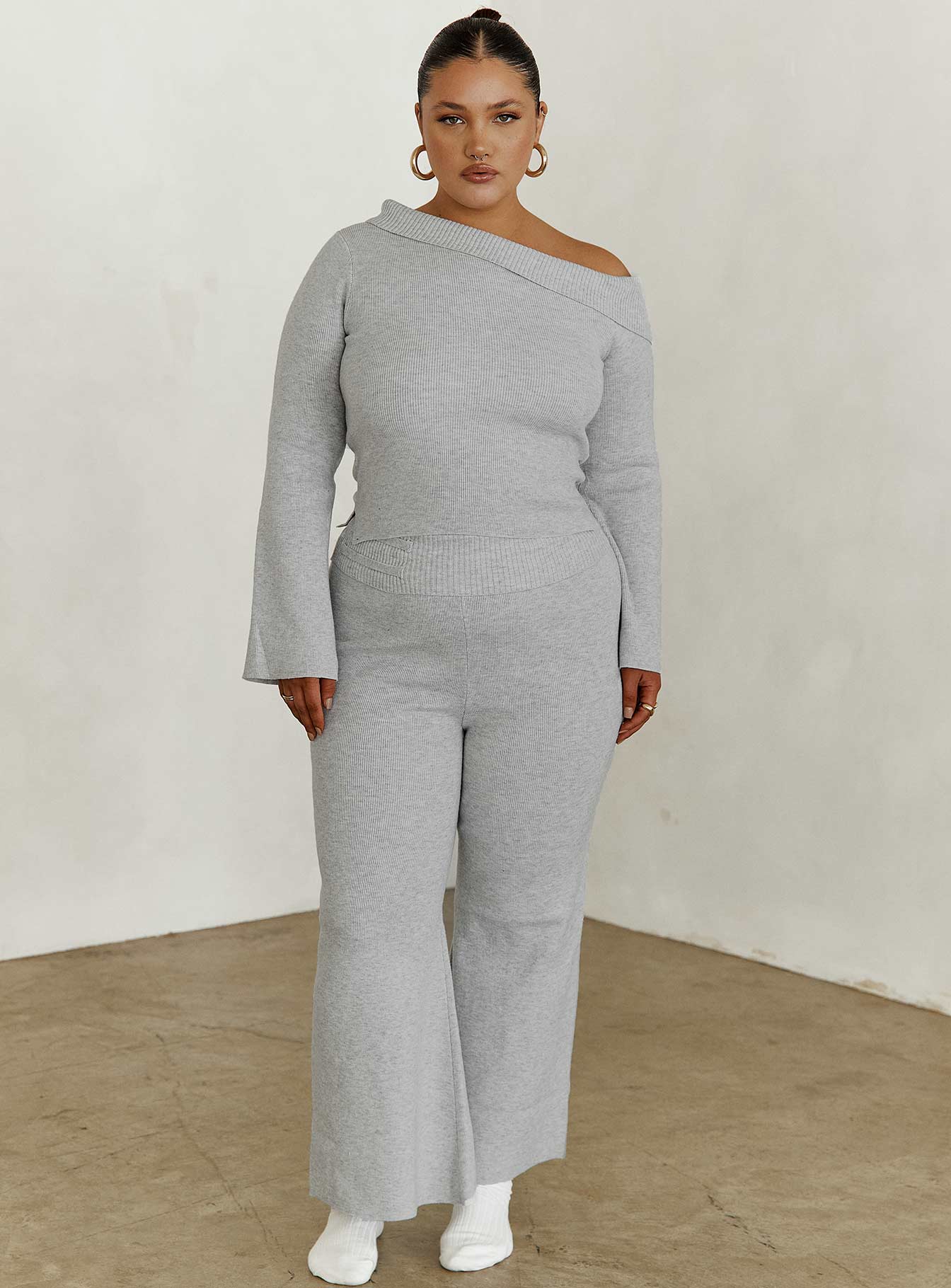 Alternative view of Sina Off The Shoulder Top Grey Curve