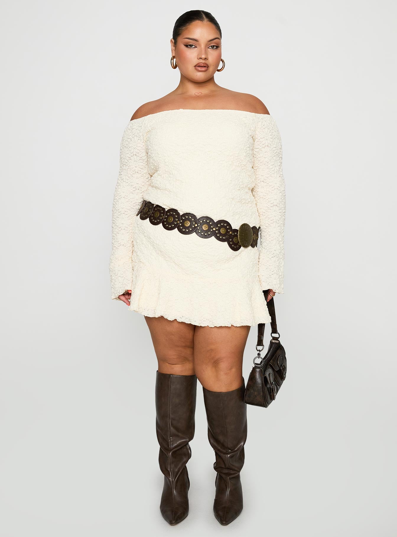 Vancesca Off Shoulder Long Sleeve Mini Dress Curve - Image 3