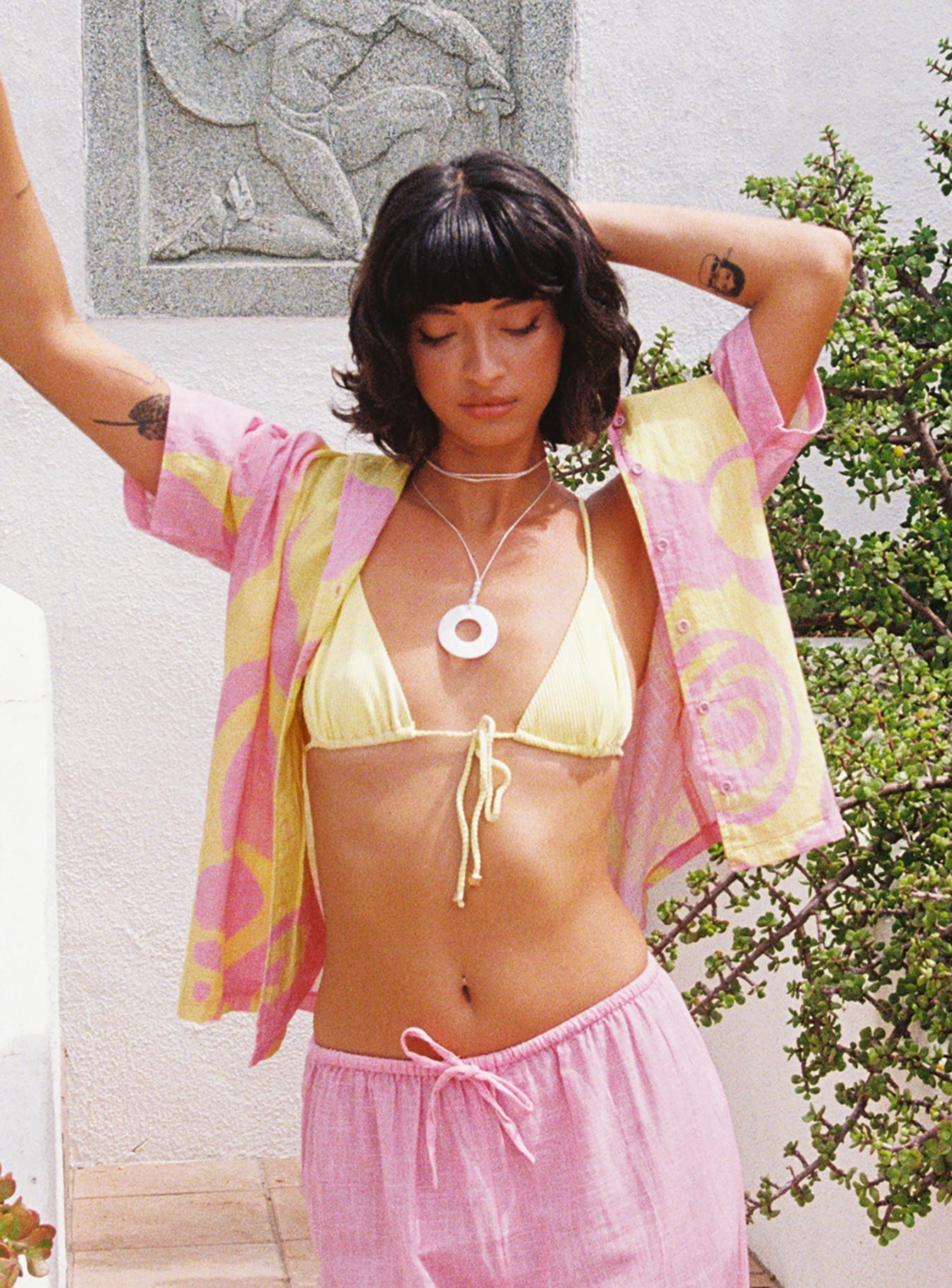 Alternative view of Sollene Top Pink / Yellow
