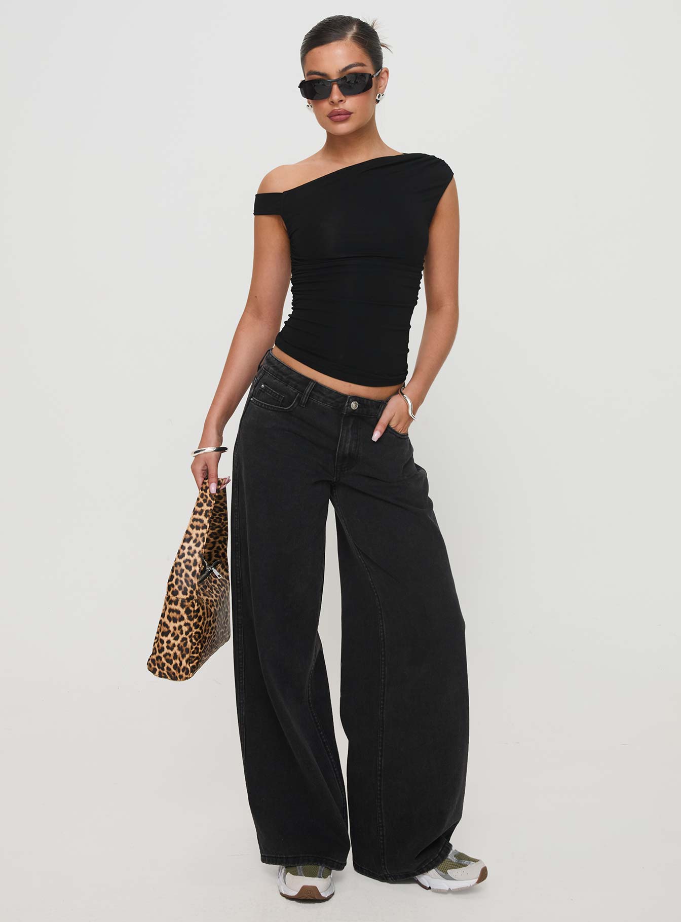 Ramos Low Rise Denim Jeans Washed Black Tall - Image 3