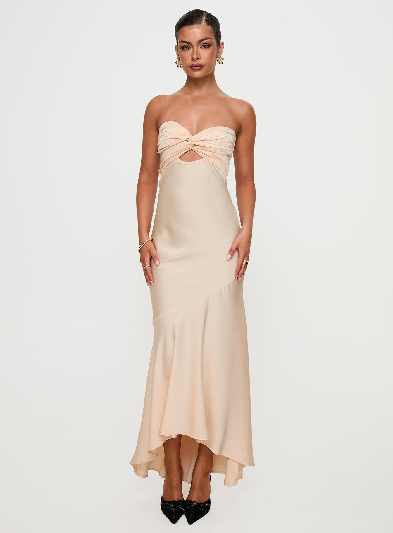 Stand A Chance Twist Detail Maxi Dress Champagne - Image 3
