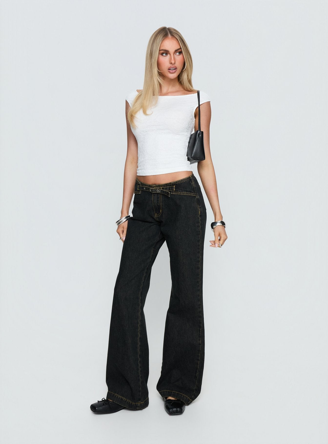 Slow Ride Mid Rise Bootleg Belted Jeans Grunge Wash - Image 3