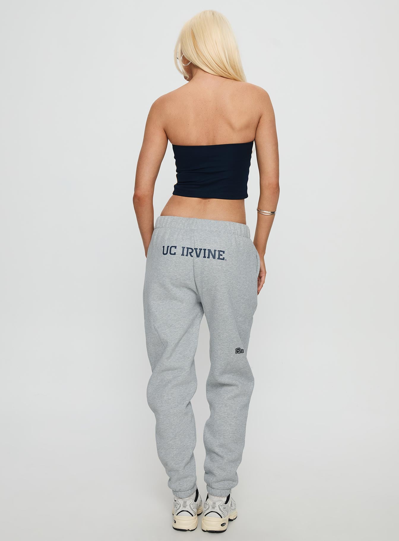Uc Irvine Basic Sweatpants Grey - Image 5