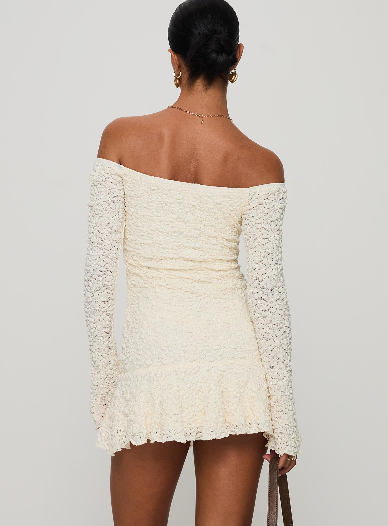 Vancesca Off Shoulder Long Sleeve Mini Dress Cream - Image 5