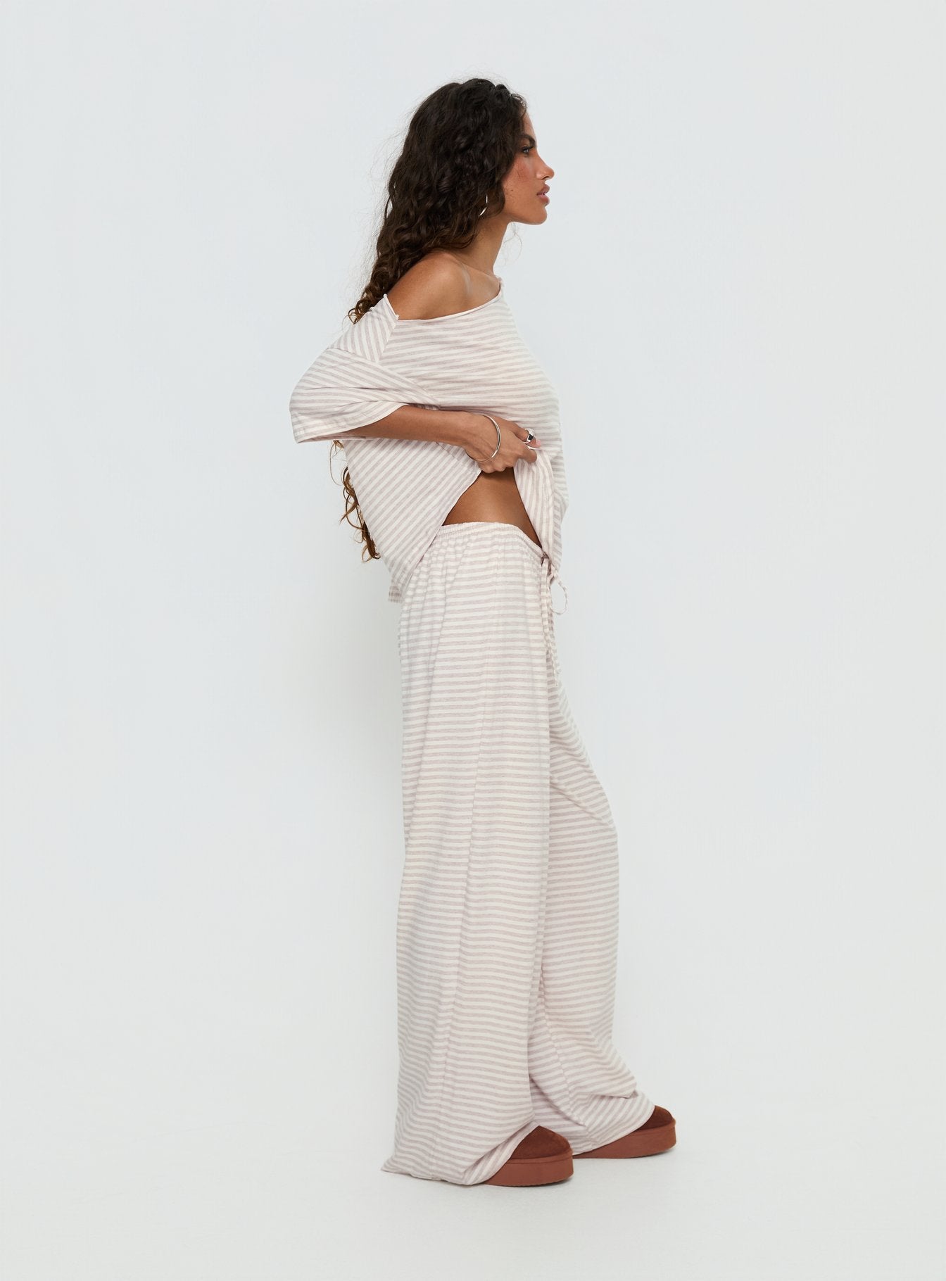 Tobie Off Shoulder Sleep Set Beige Stripe - Image 5