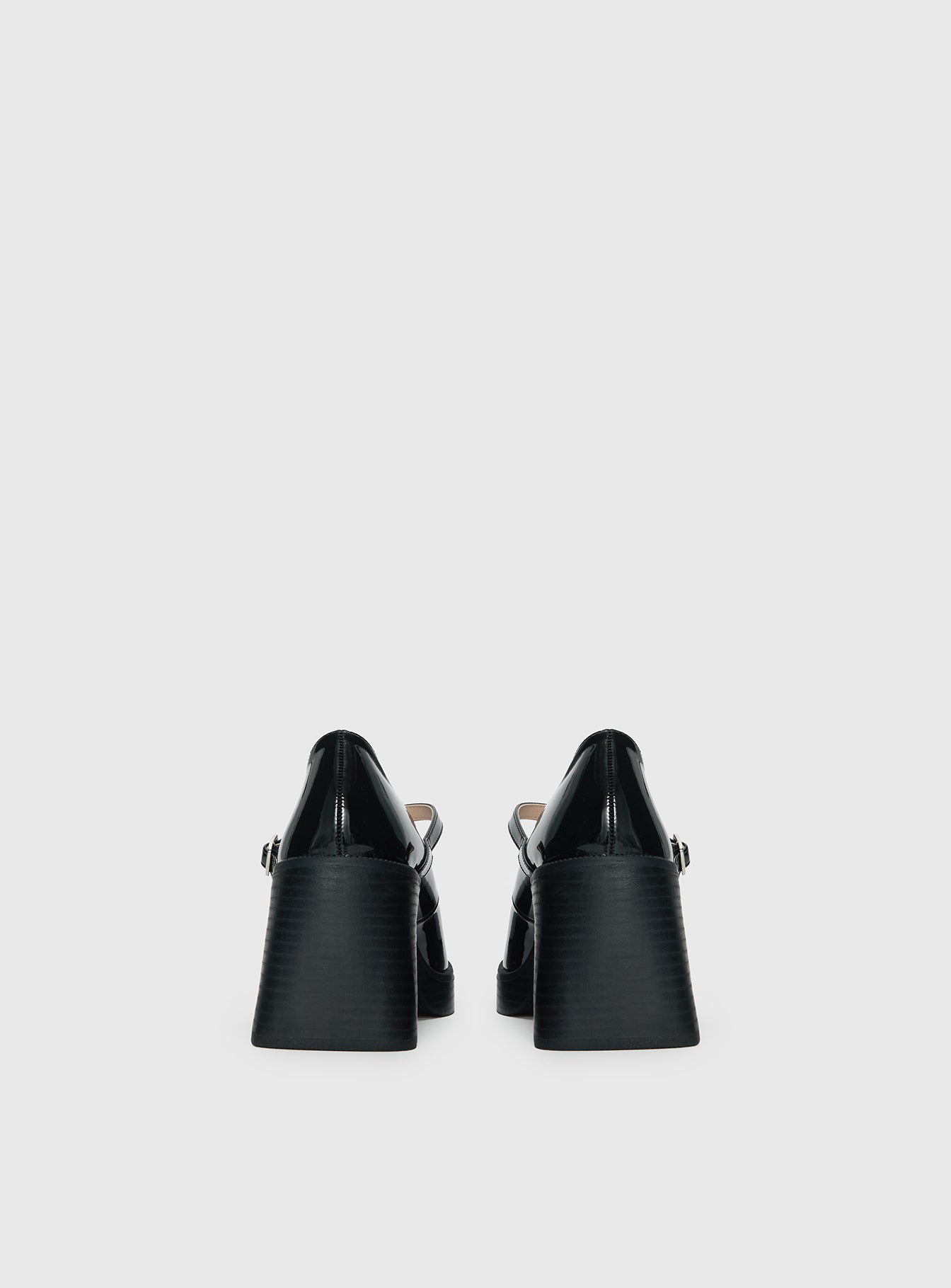 Regie Heels Black - Image 4