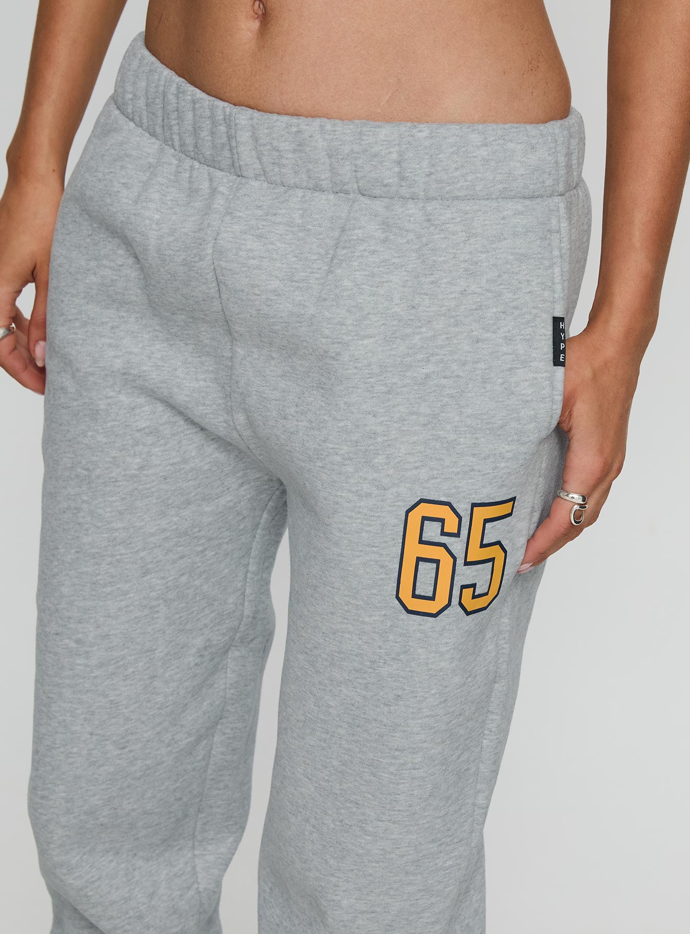 Uc Irvine Basic Sweatpants Grey - Image 6