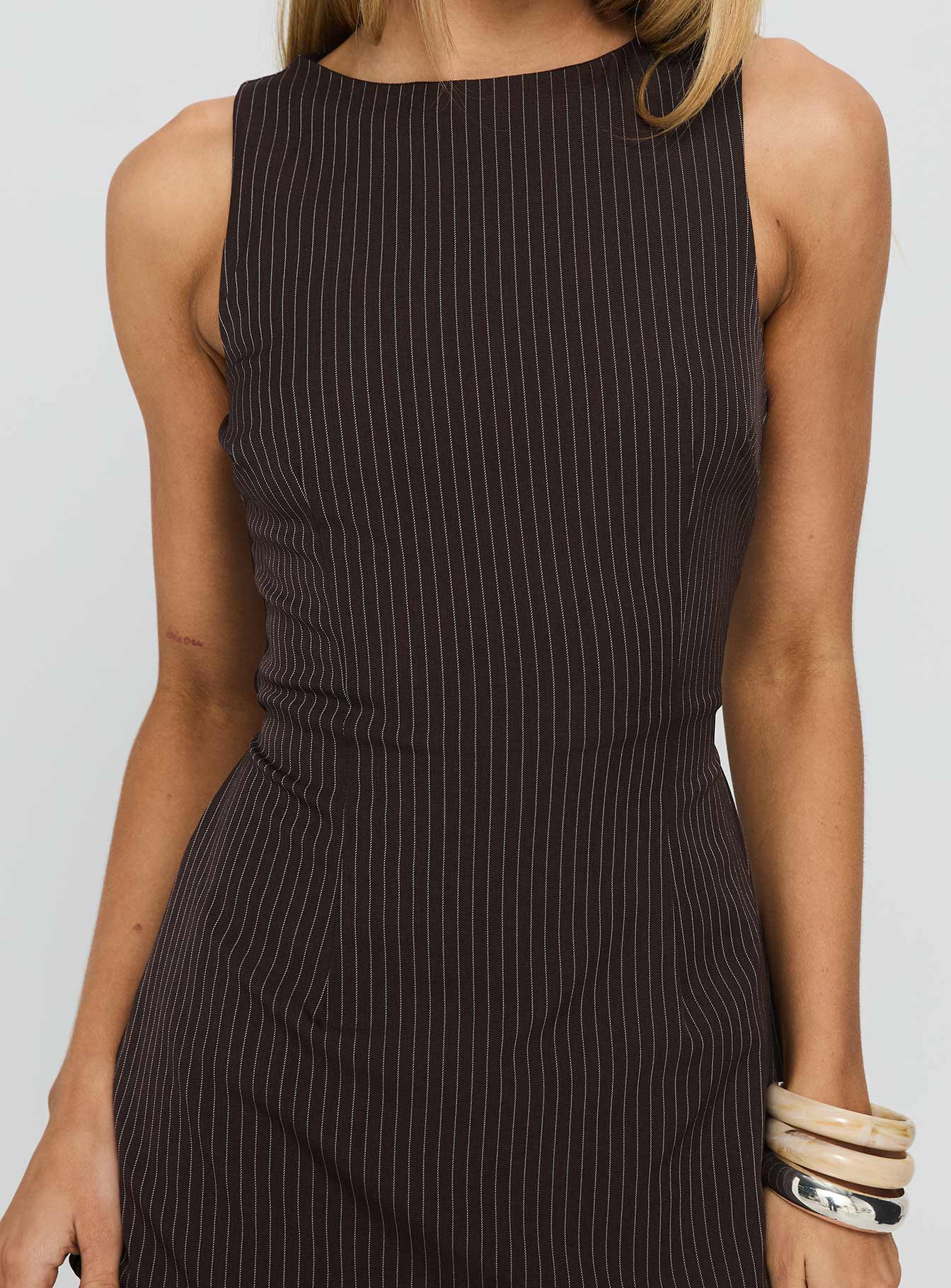 Yumiko Romper Brown Pinstripe Petite - Image 6
