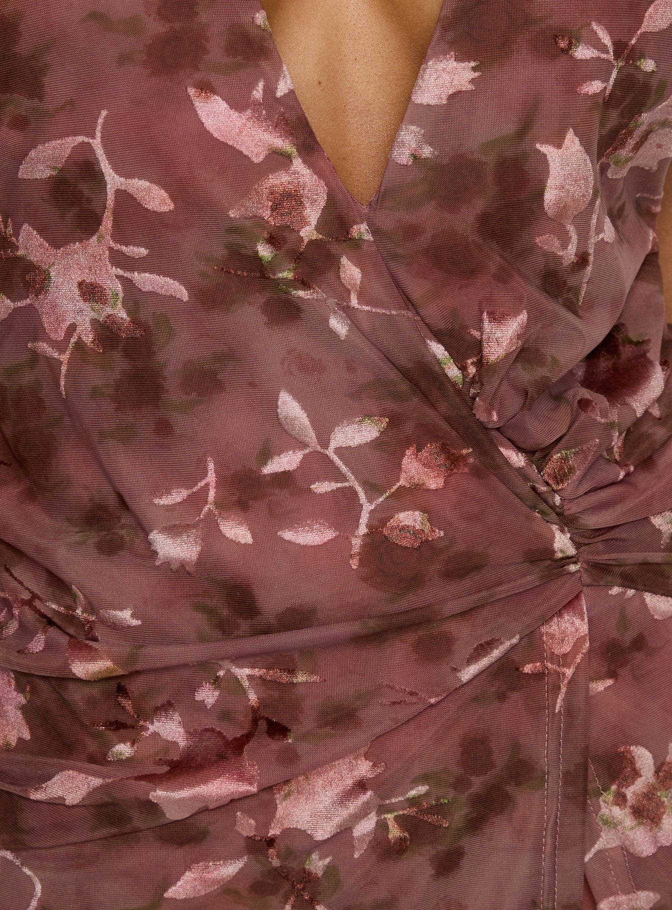 Reilley Plunge Neck Playsuit Mauve Floral - Image 5
