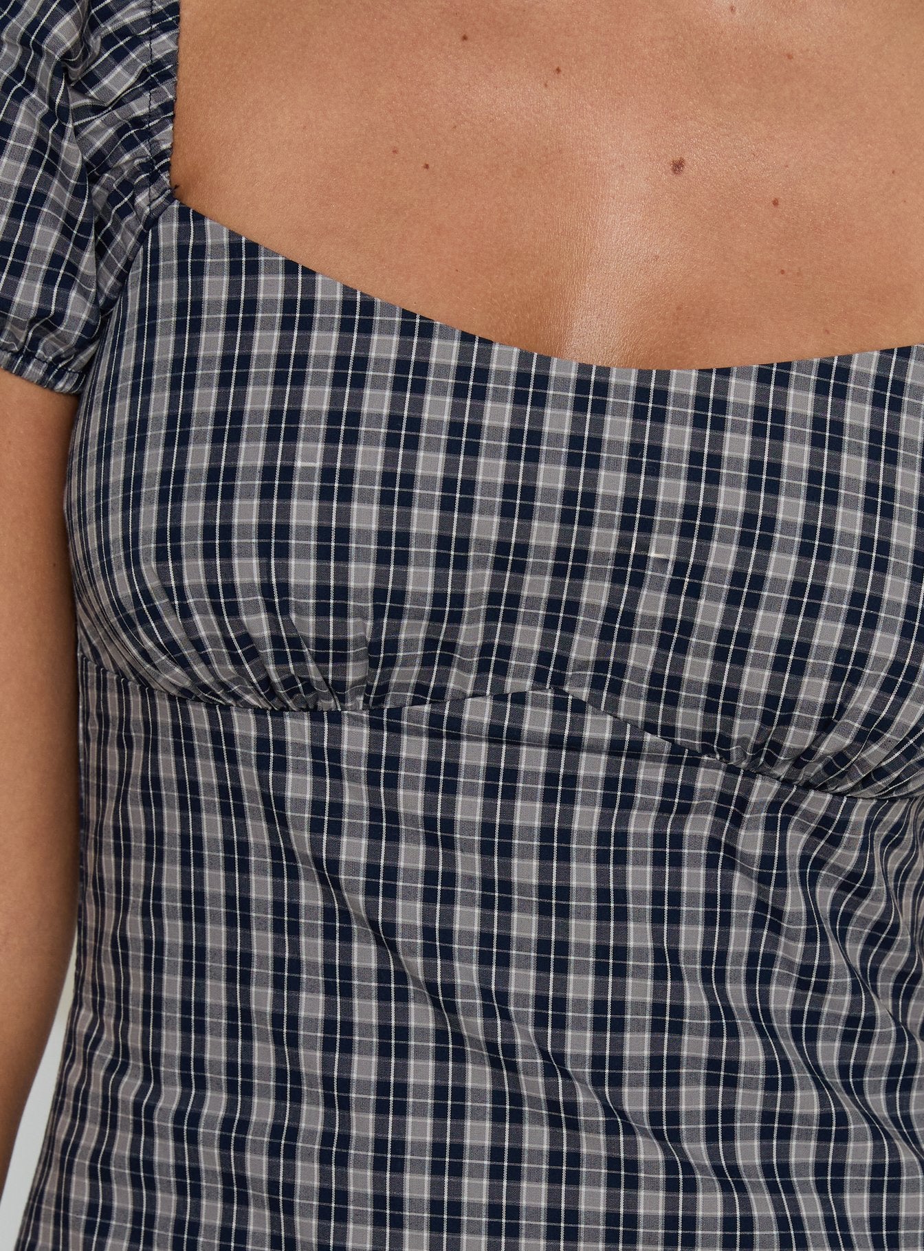 Sorynna Short Sleeve Playsuit Navy Check - Image 5