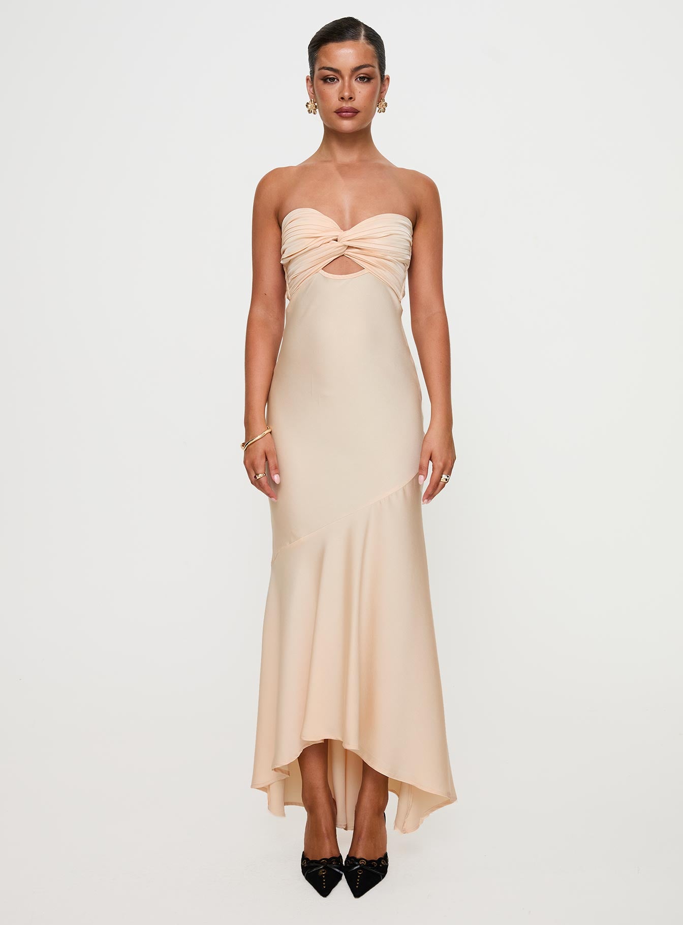 Stand A Chance Twist Detail Maxi Dress Champagne - Image 7