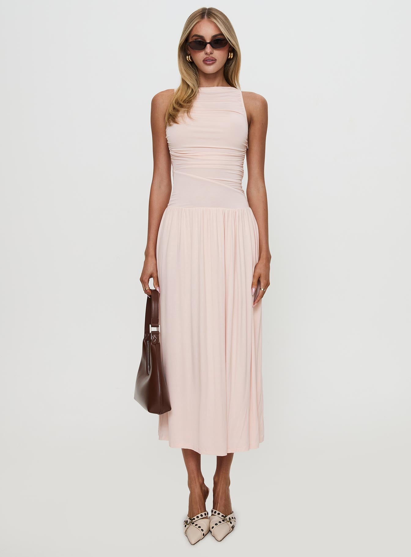 Reveur Ruched Maxi Dress Pink - Image 7