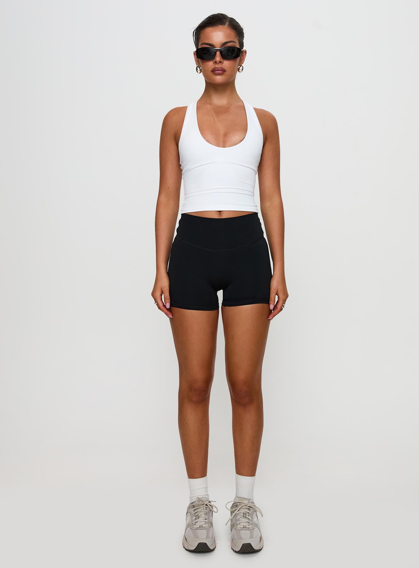 Touchdown Active Contour Short Black - Image 8