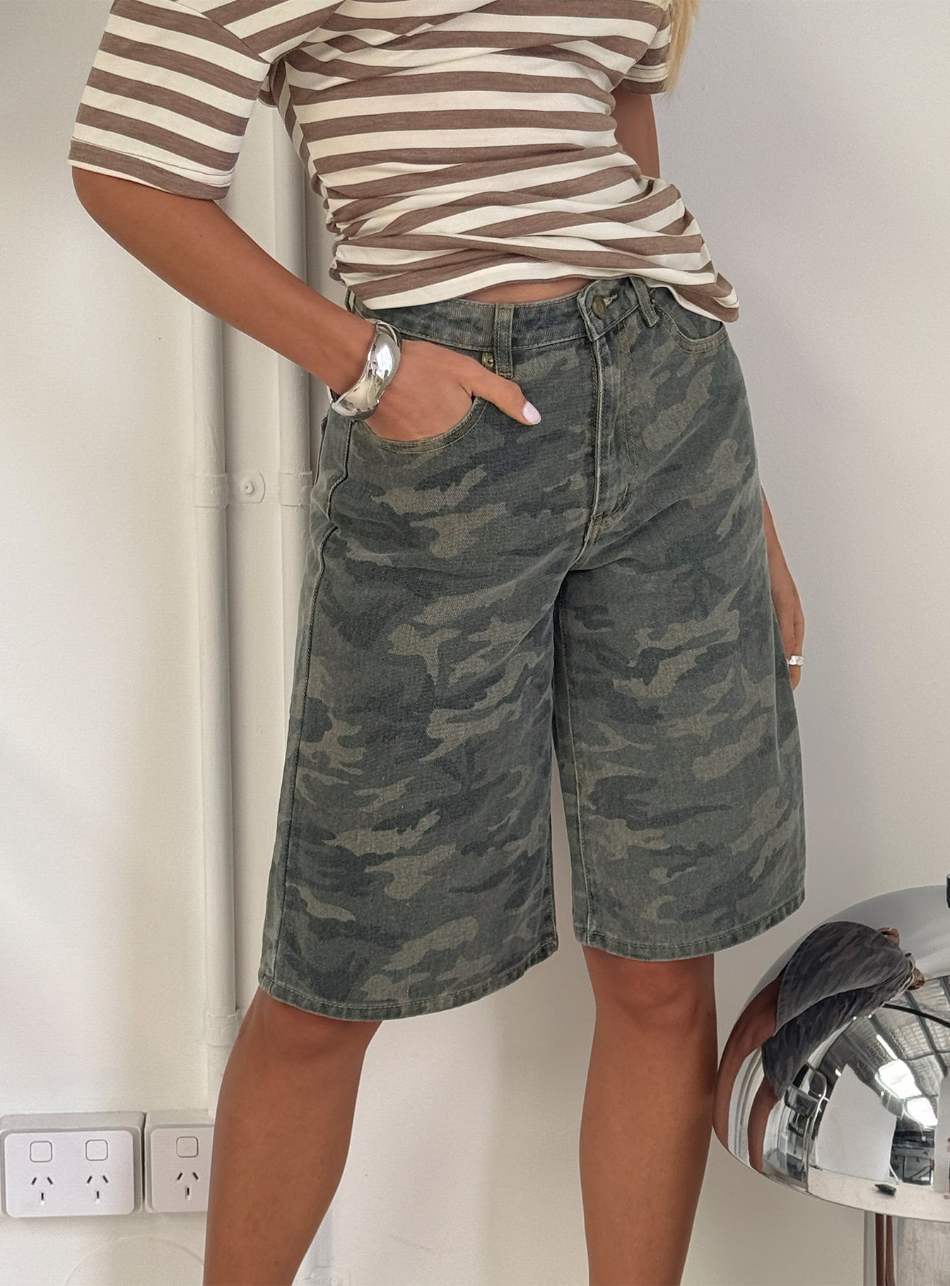 Tag Longline Denim Jorts Washed Camo - Image 8