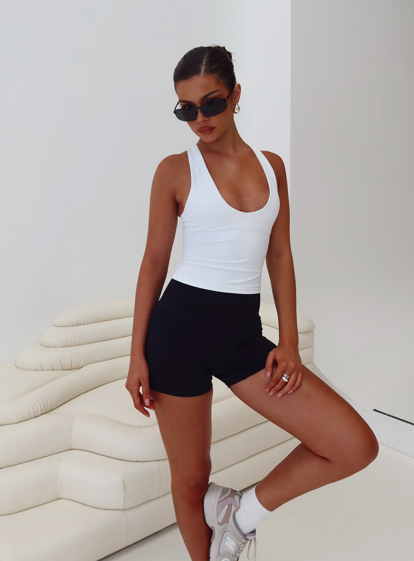 Touchdown Active Contour Short Black - Image 9