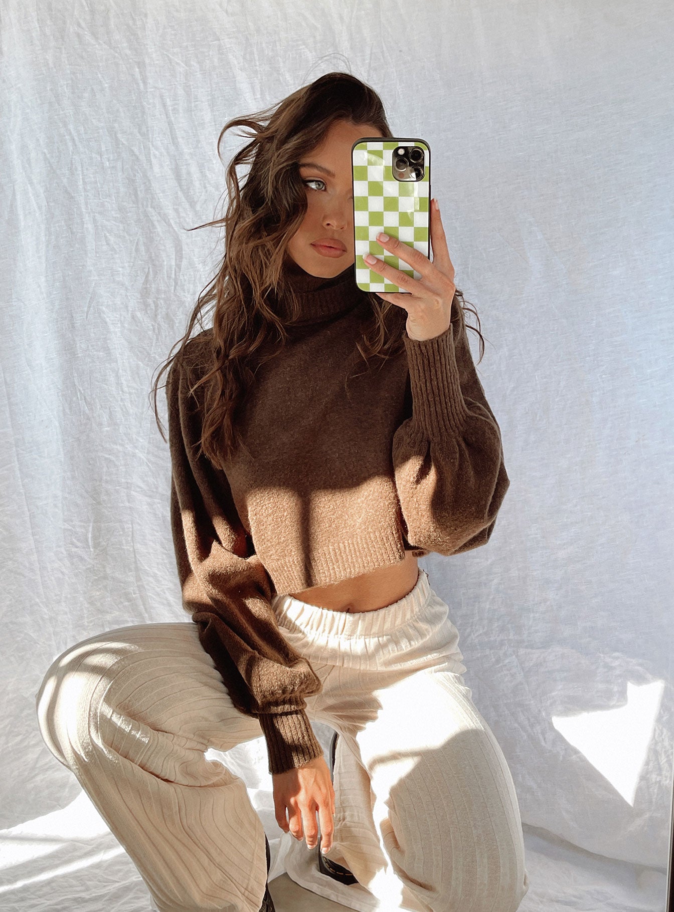 Alternative view of Zahara Cropped Turtleneck Sweater Brown